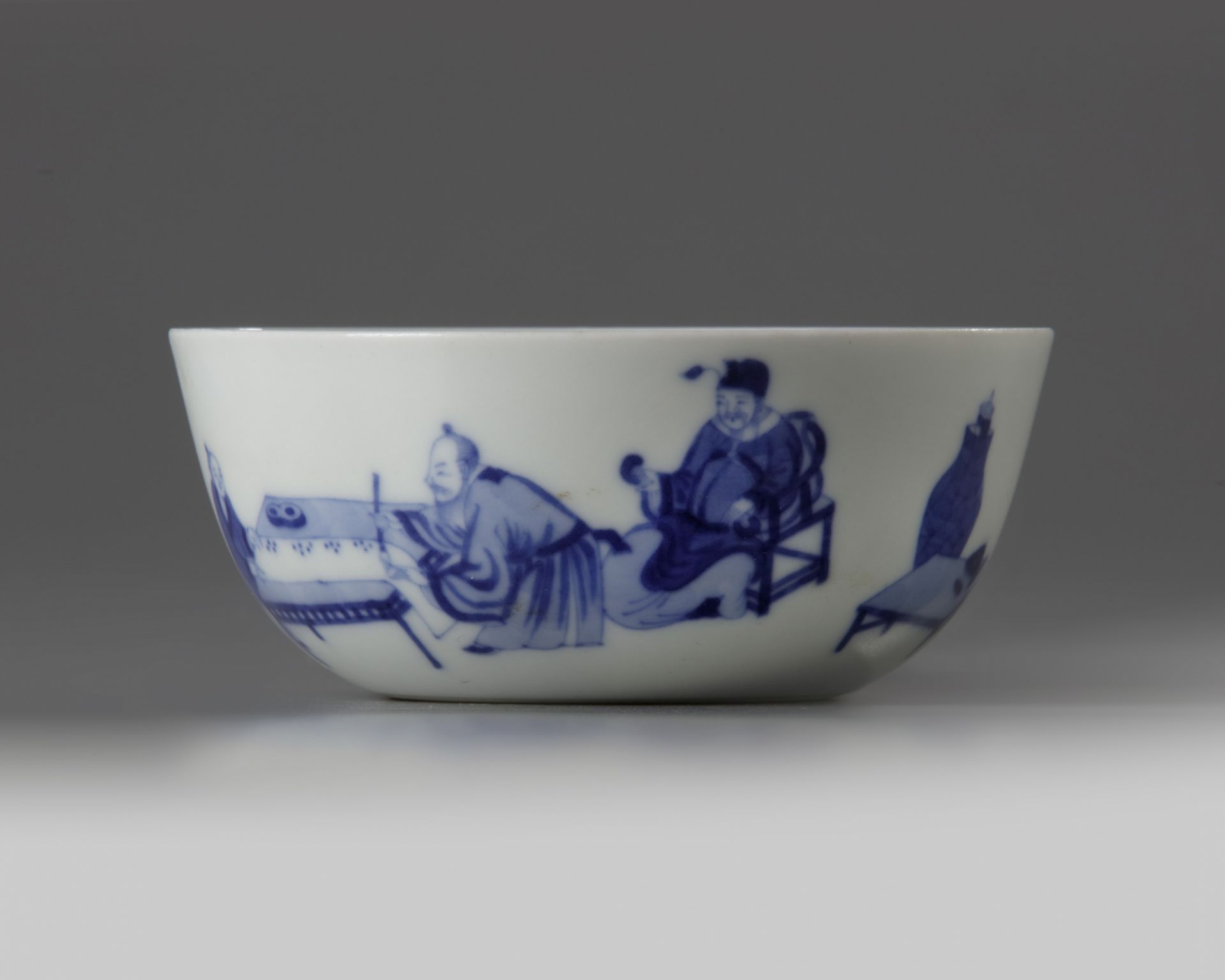 A Chinese blue and white 'scholars' bowl