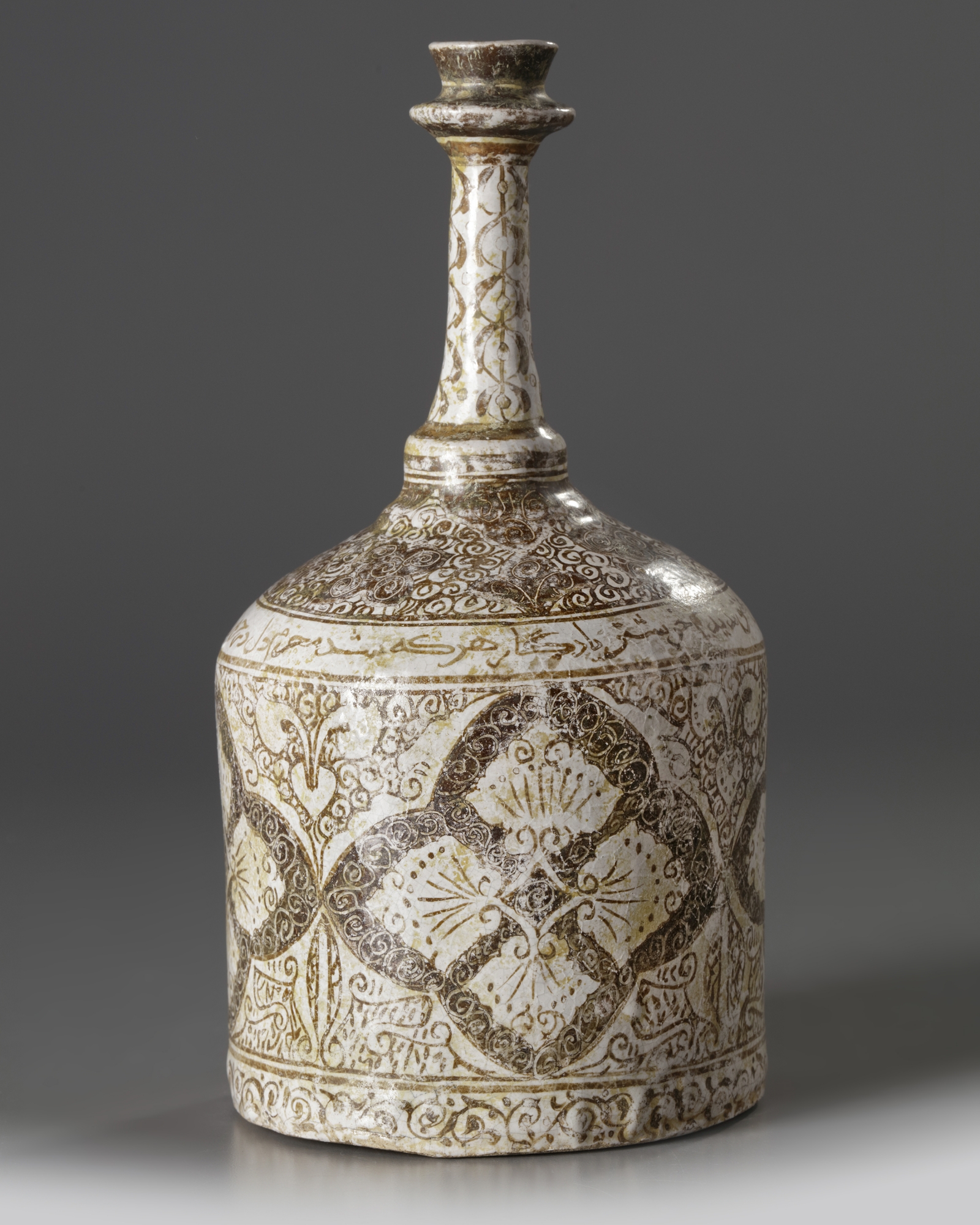 An Islamic Kashan pottery bottle vase - Image 2 of 4