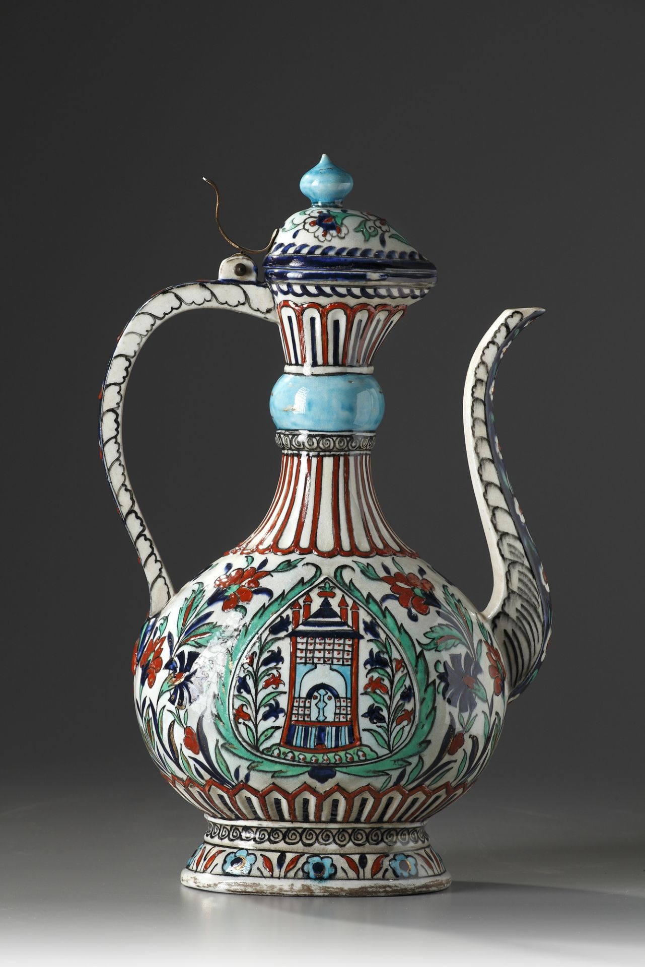 An Iznik-style pottery ewer - Image 2 of 2