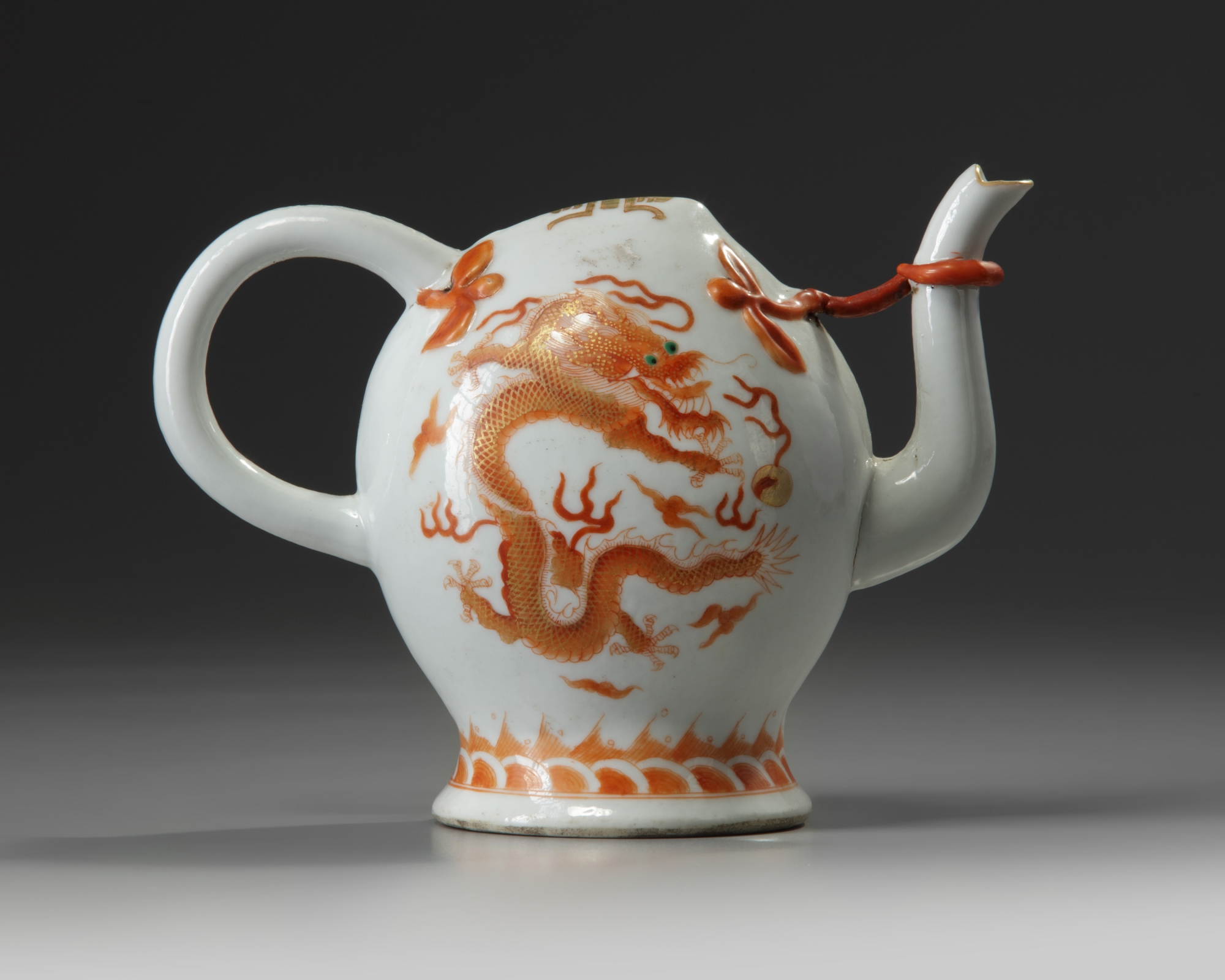 A Chinese iron-red-decorated 'dragon' Cadogan teapot - Image 2 of 4