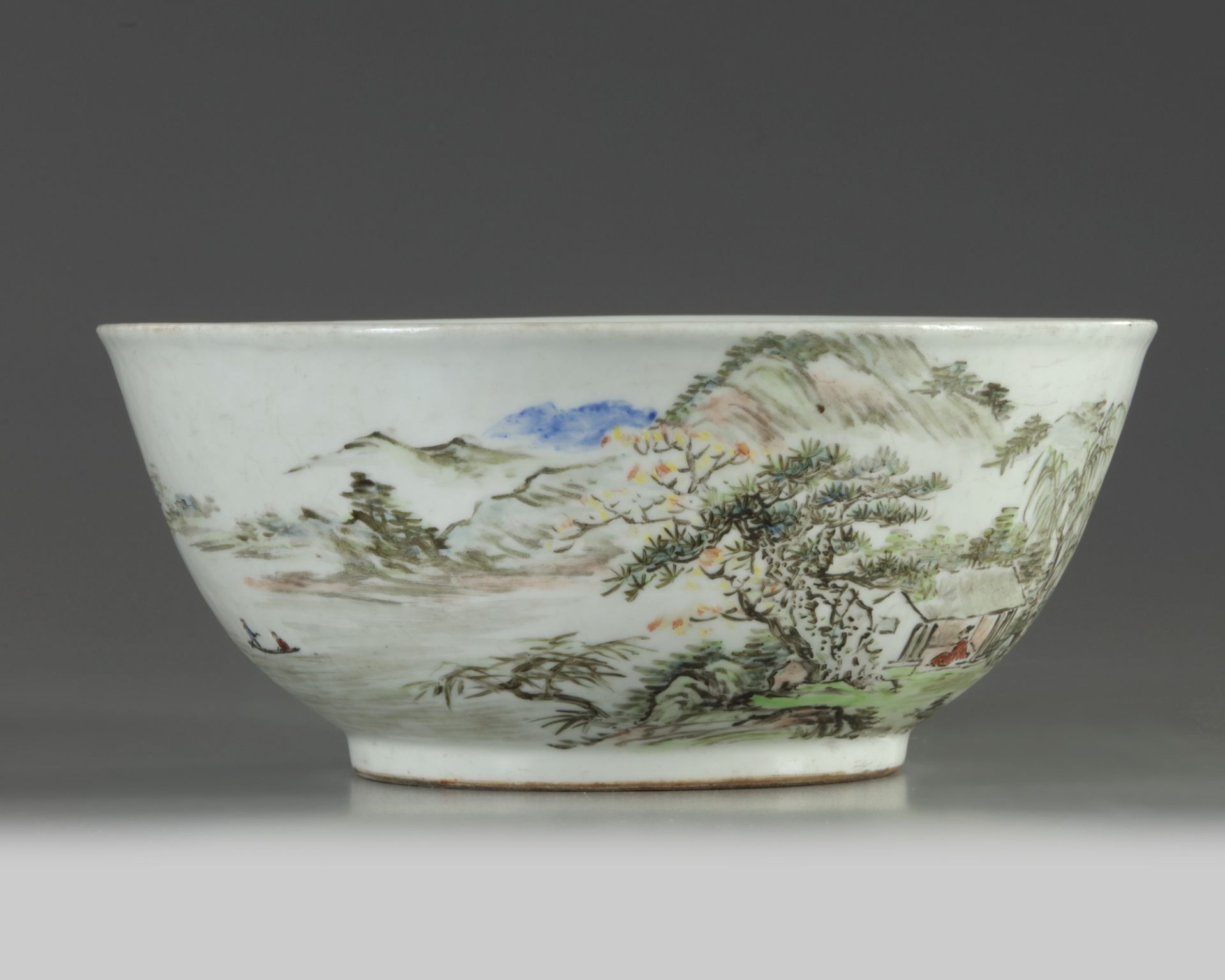 A large Chinese Qianjiang-style bowl