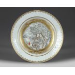 A Chinese en grisaille and gilt-decorated 'Love' dish