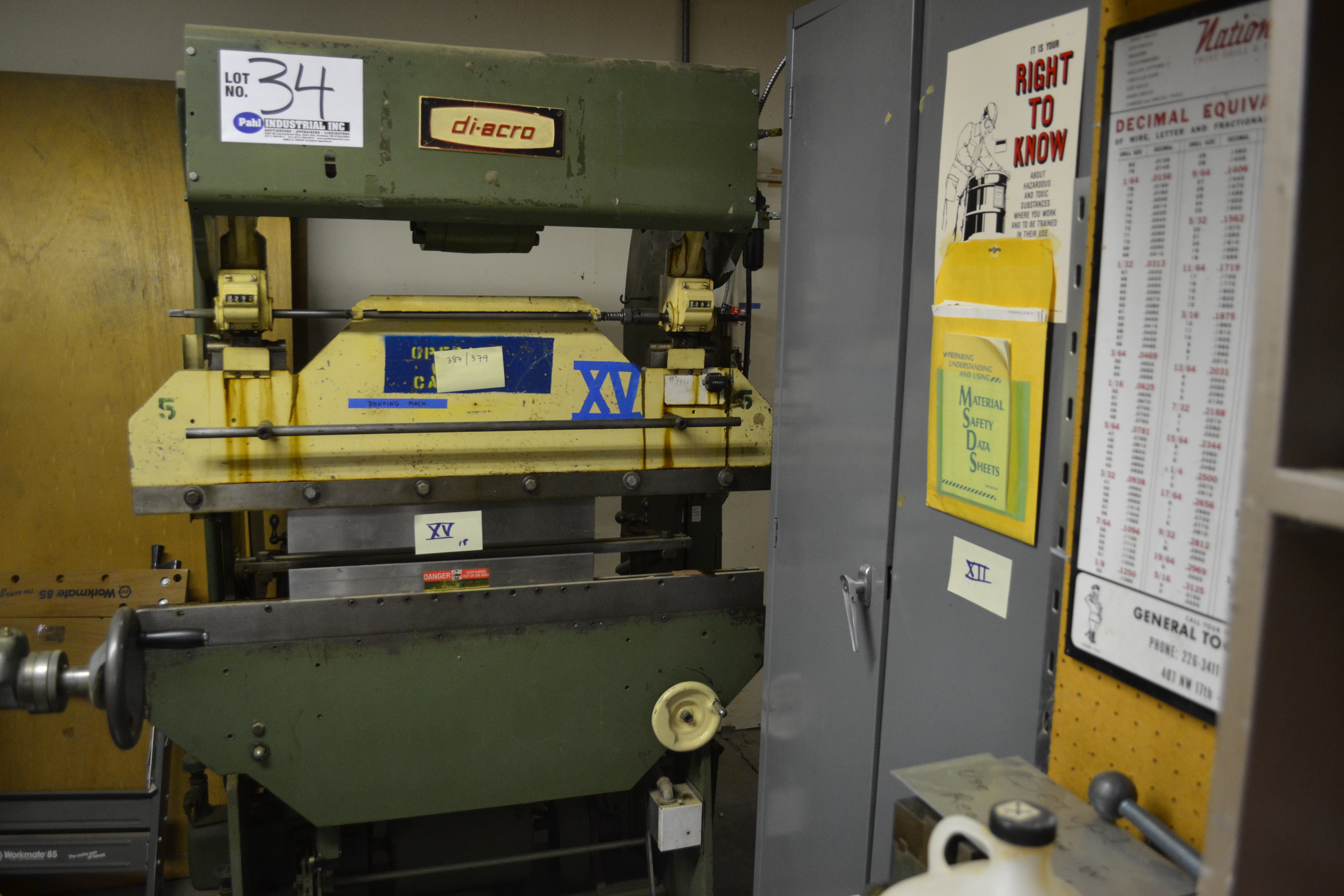 Lot 34 - di-Acro Press Brake 17 ton Model 14-48-2