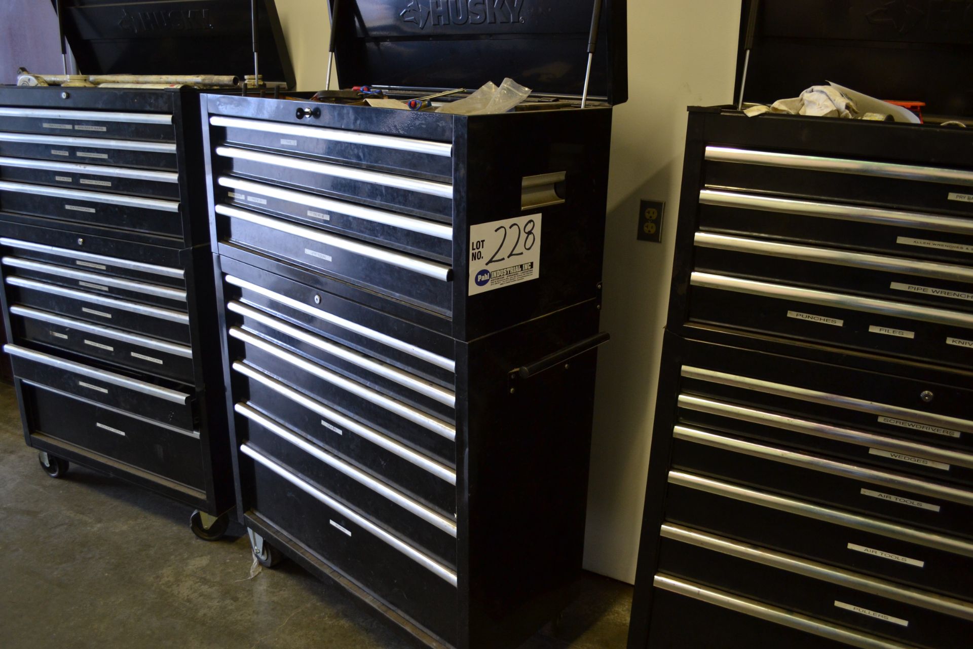 Husky 10 Drawer Toolbox (lots 230-235 to be sold first)