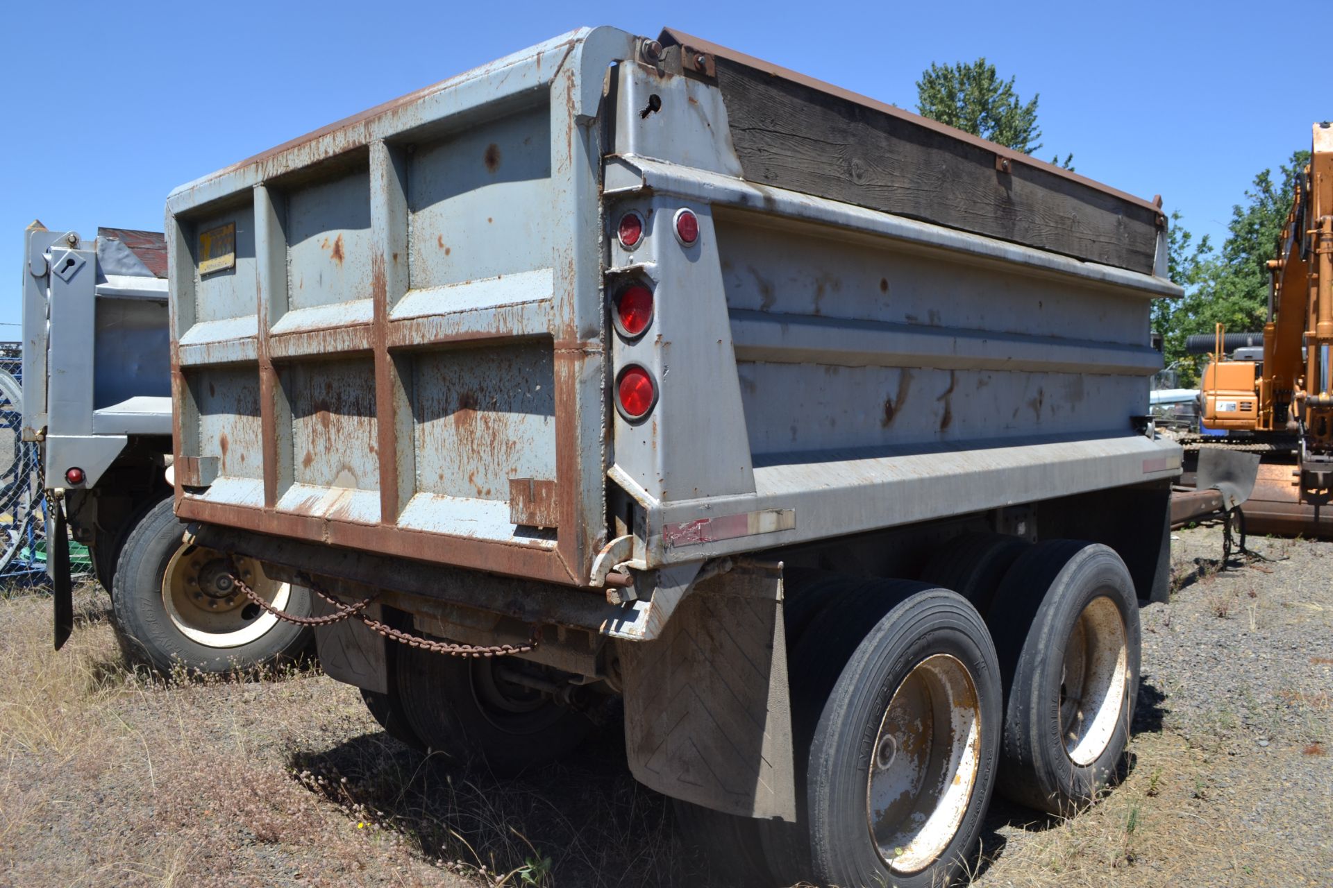 Williamsen SPD7 11 11' T/A Pup Trailer - Image 3 of 3