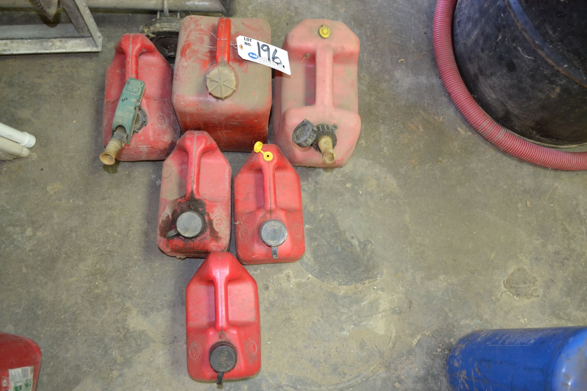 Set of 5 small Gas Cans