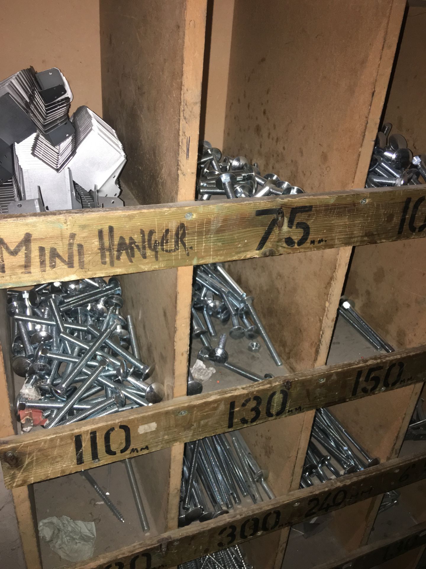 Assorted Hardware (Contents of Wooden Rack) (located at Tooting, viewing Tuesday 23rd, collection - Image 2 of 4