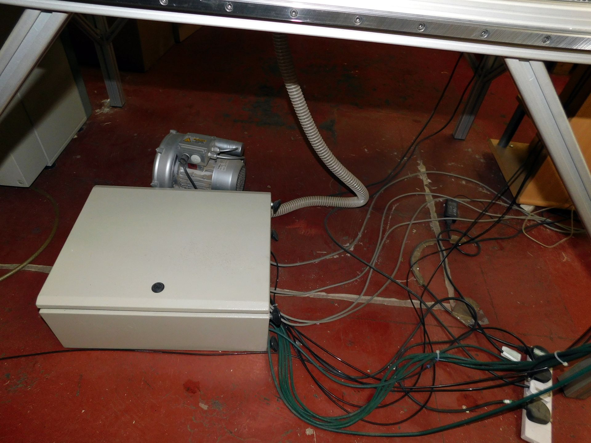 Trophy Mounting Cutter, Serial Number 10246 With Tower PC (Collection – Friday 25th, Tuesday 29th or - Image 4 of 6