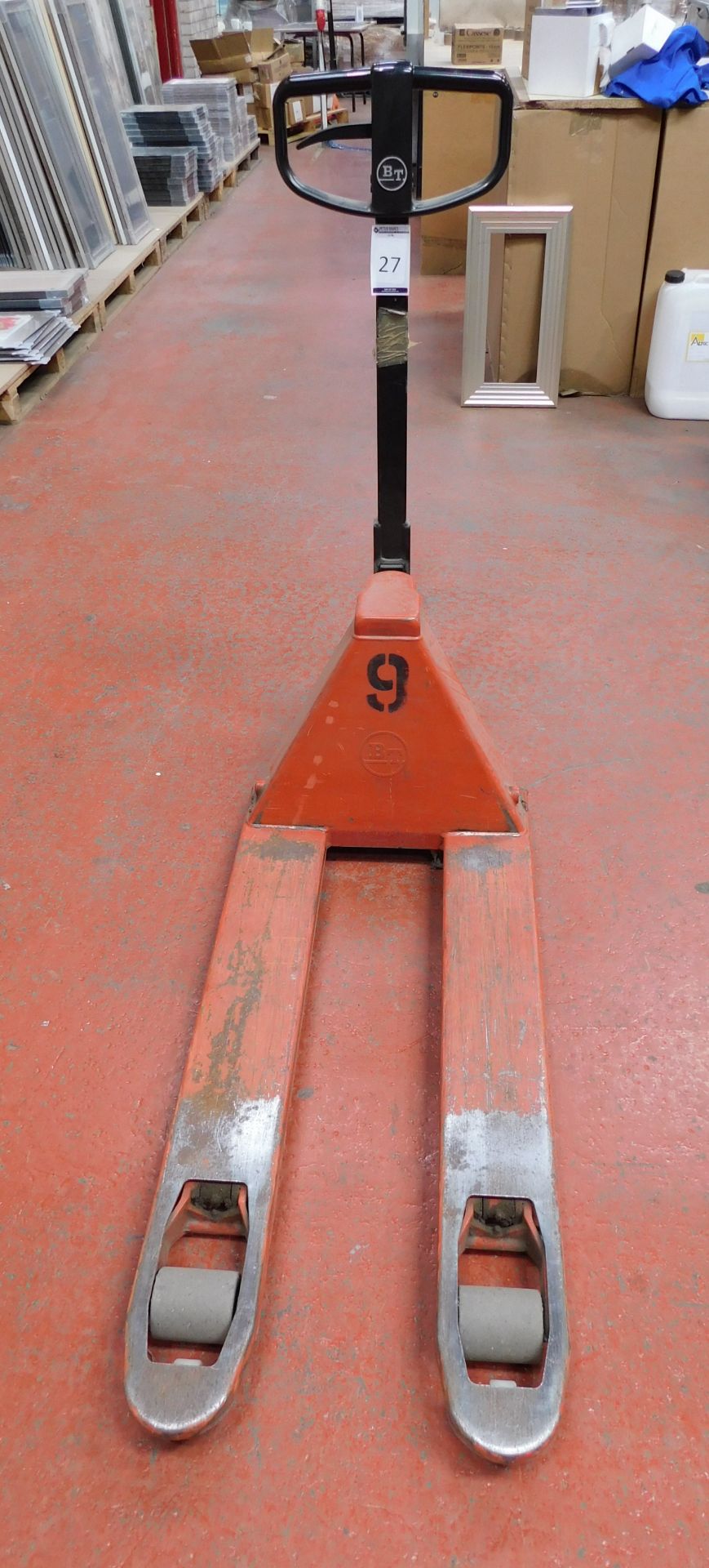 Narrow Blade BT Rolatruc Pallet Truck (Collection – Friday 25th, Tuesday 29th or Wednesday 30th