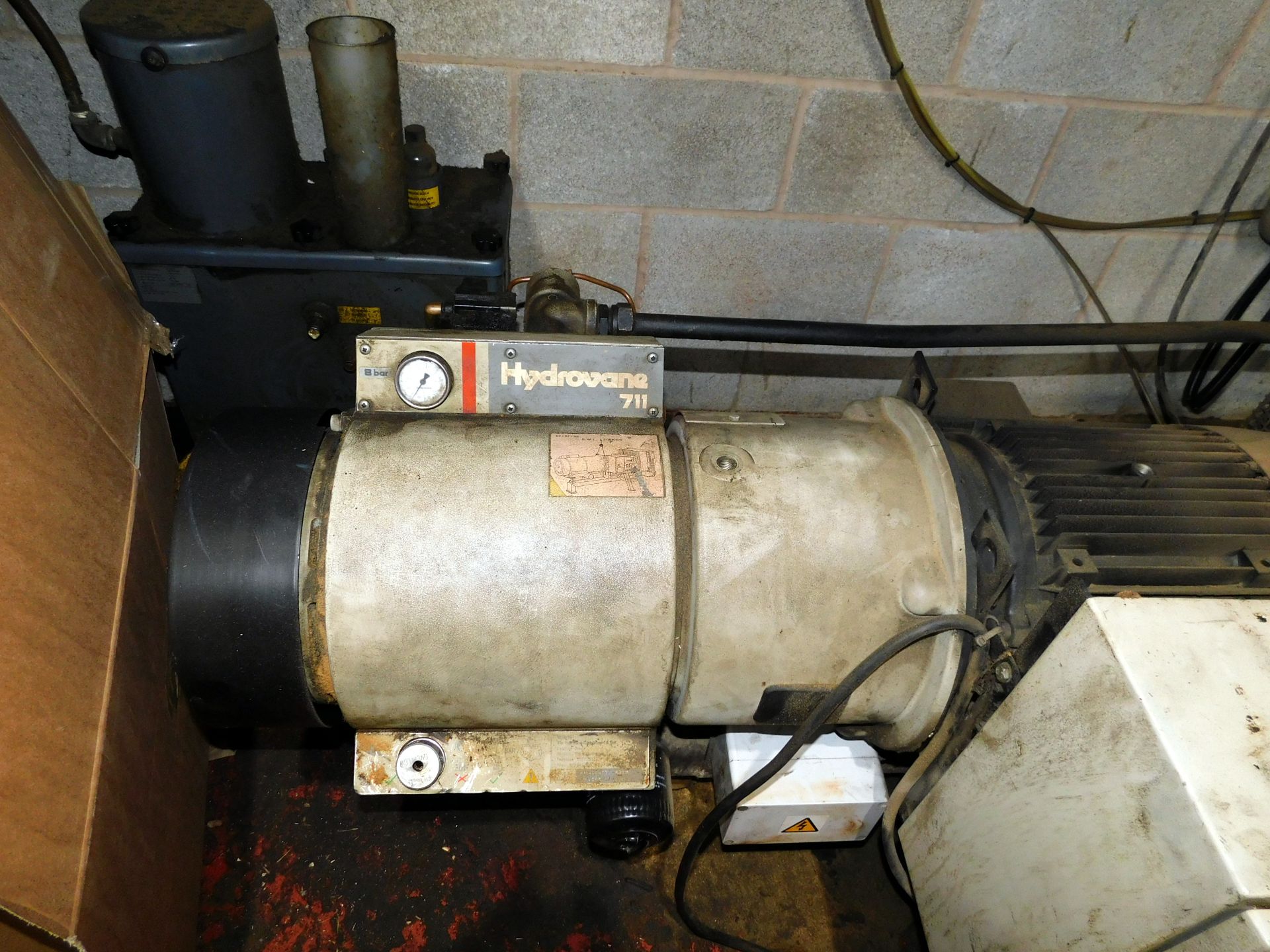 Hydrovane 711 Compressor (Collection – Friday 25th, Tuesday 29th or Wednesday 30th May – By - Image 2 of 5