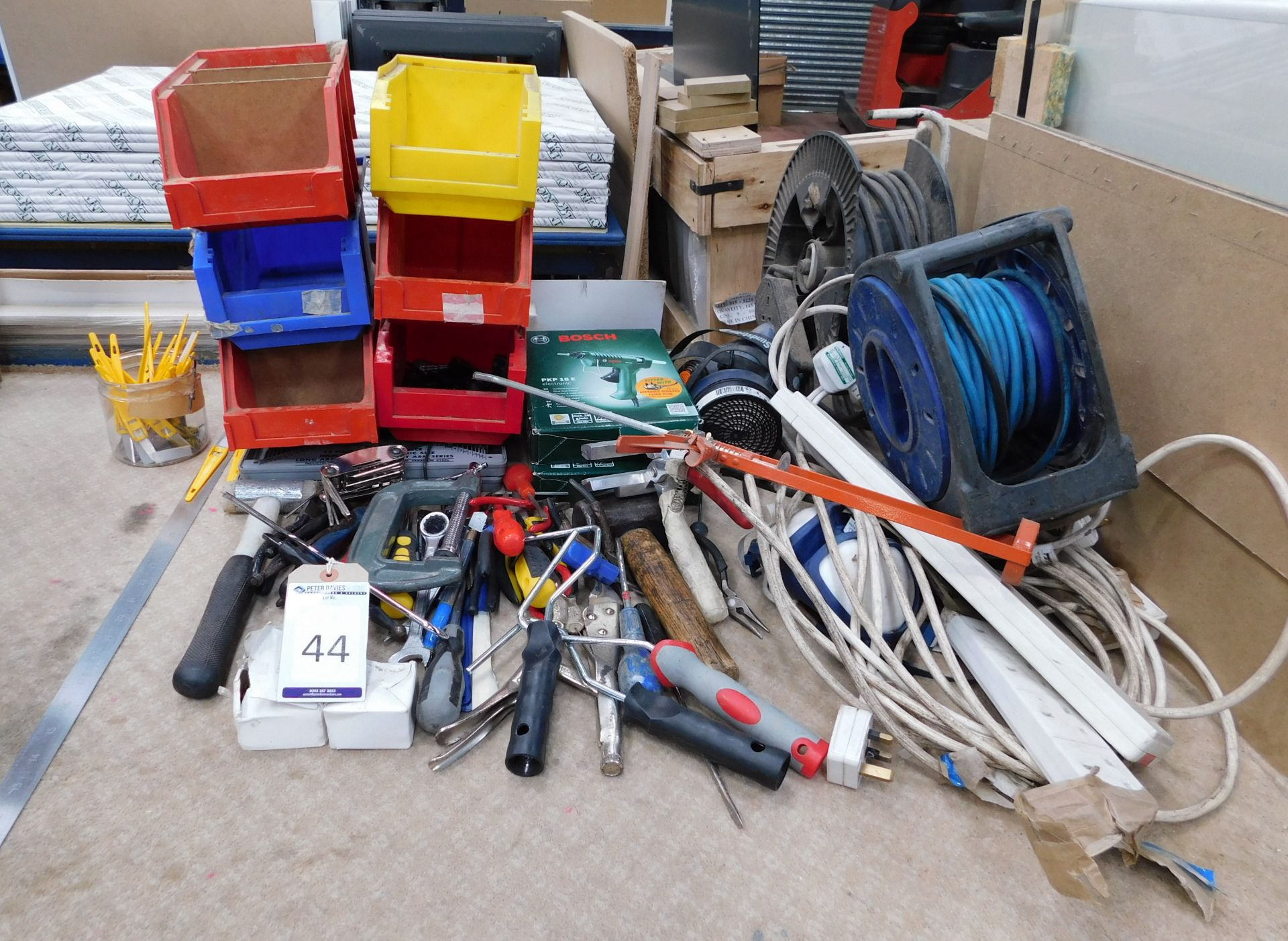 Quantity of Assorted Hand Tools (Collection – Friday 25th, Tuesday 29th or Wednesday 30th May – By