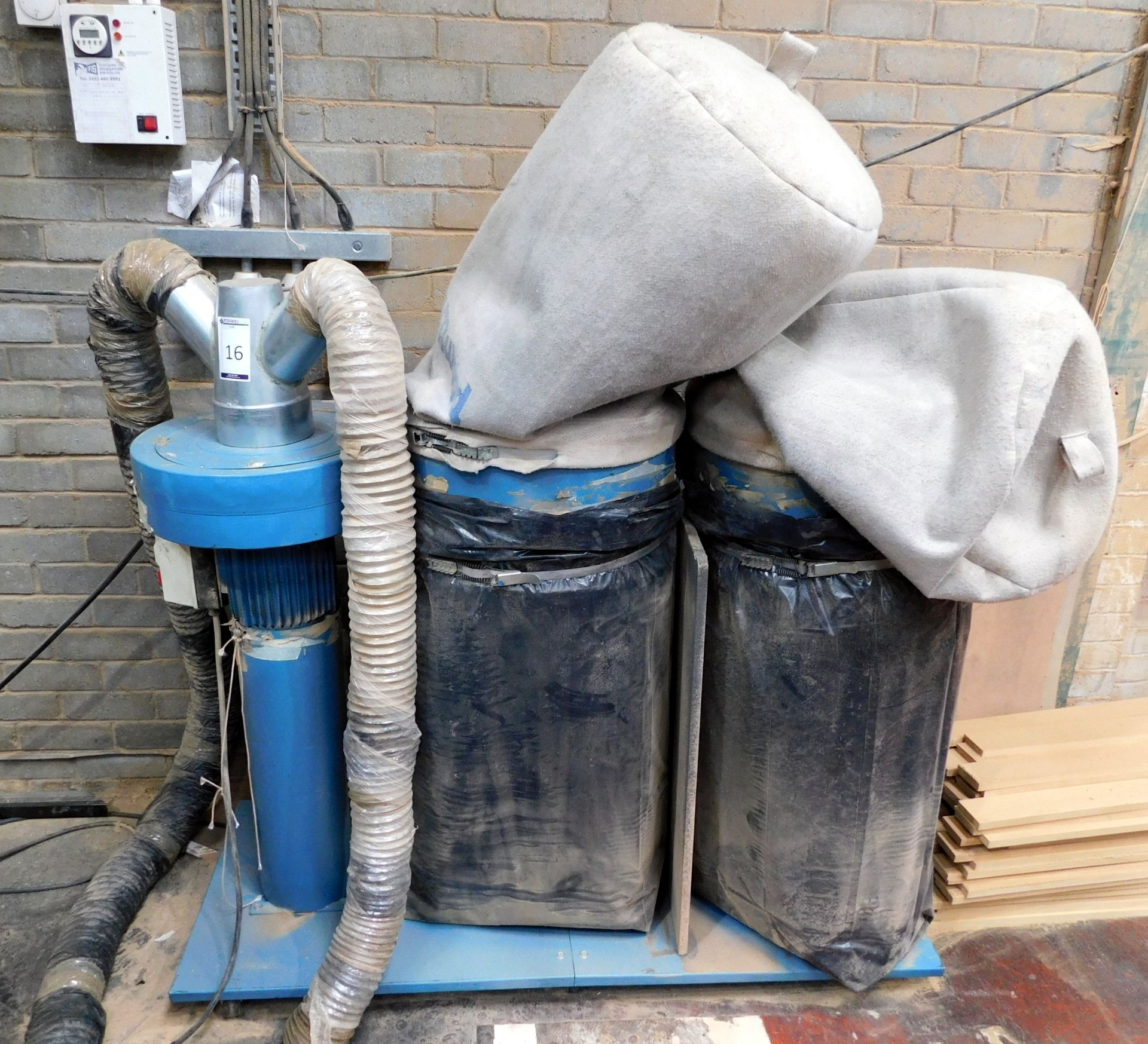 Charnwood Double Bag Dust Extractor, 415v (Collection – Friday 25th, Tuesday 29th or Wednesday