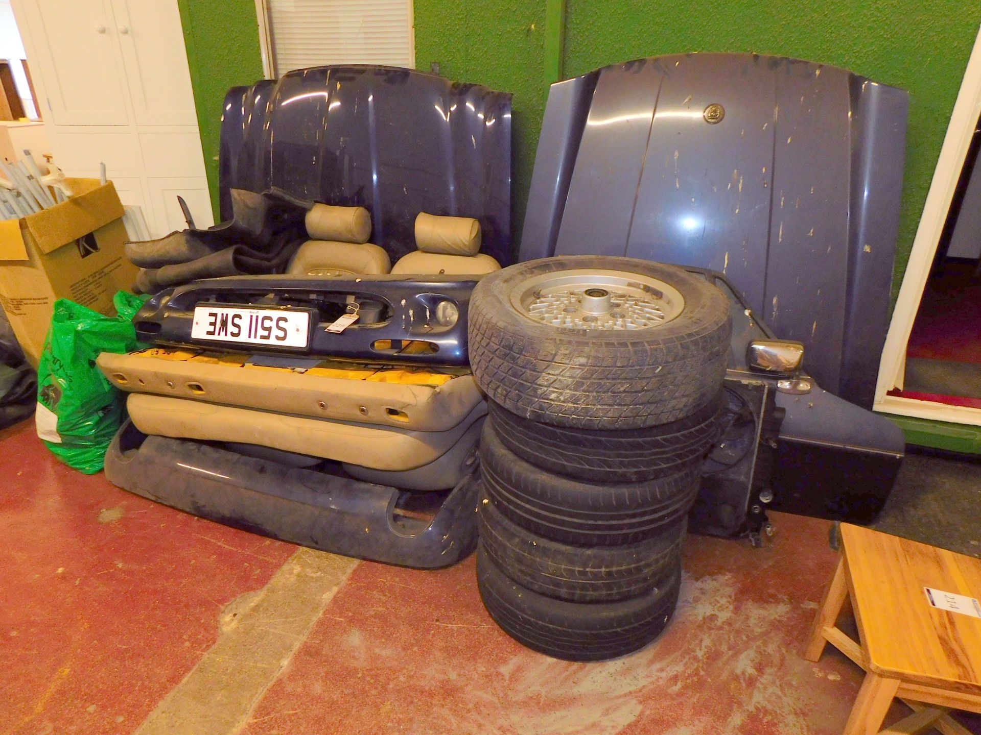 Quantity of Assorted Car Parts including Jaguar (located Driffield, collection Monday 23rd & Tuesday - Image 2 of 2
