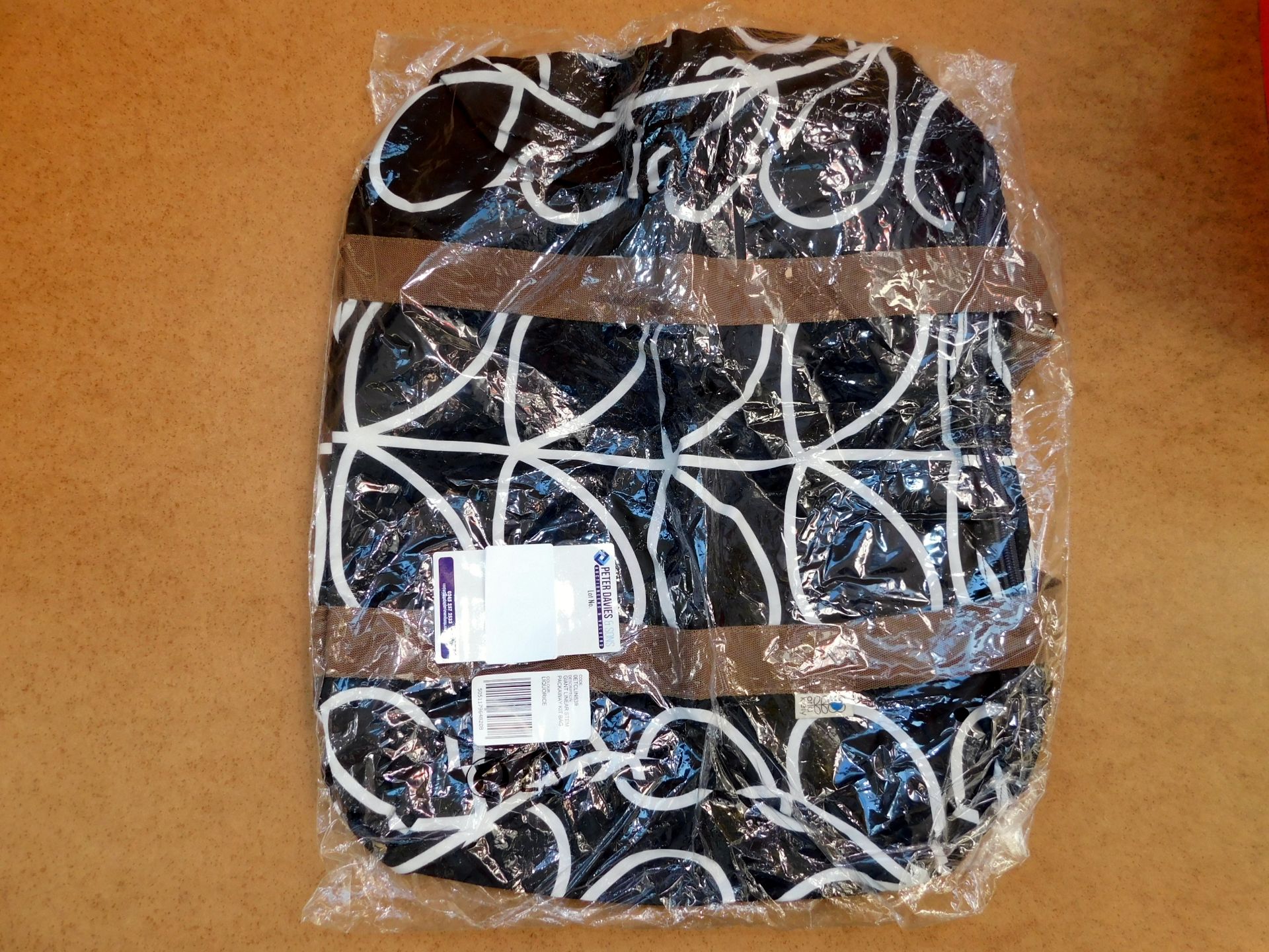 Orla Kiely Giant Linear Stem Packaway Kit Bag, Liquorice, RRP £50 - Image 2 of 2