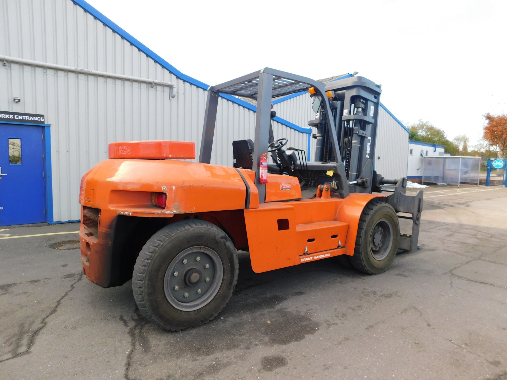 HELI HFD Diesel Forklift Truck, (2005), Lift Height 4350mm, Capacity 10,000kg, Serial Number: - Image 5 of 12