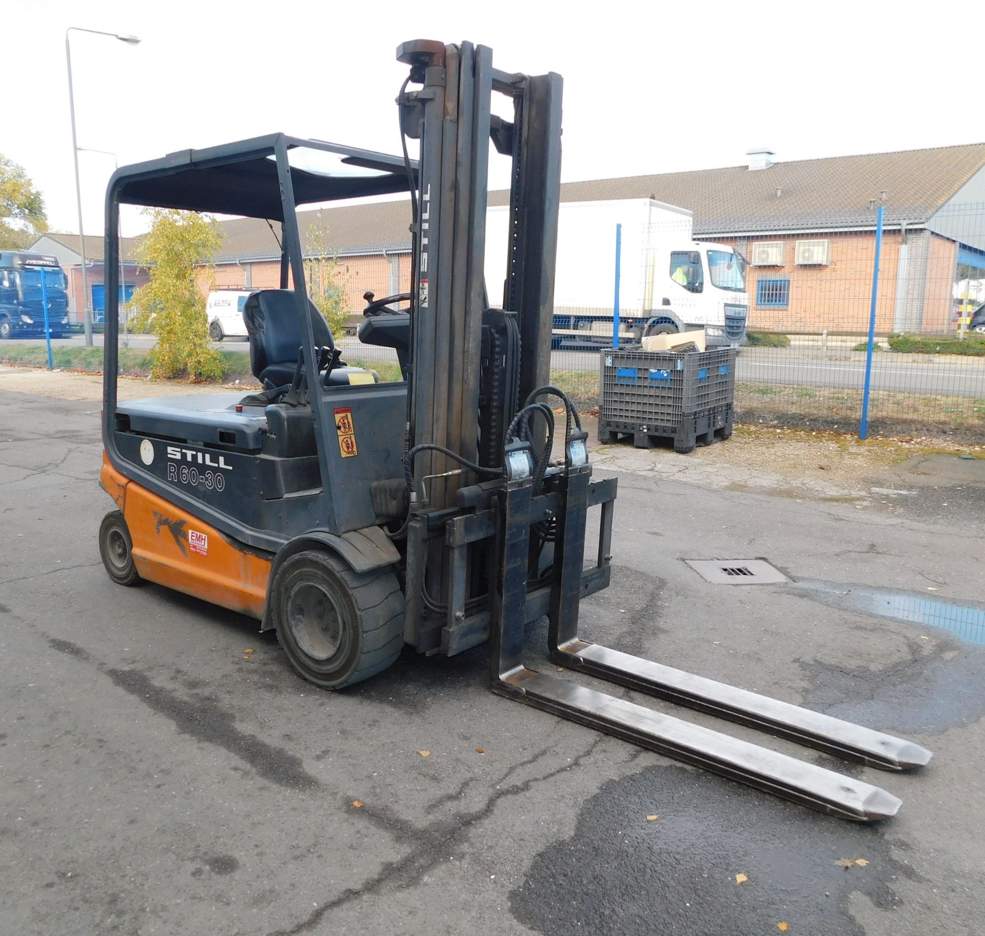 STILL R60-30 Electric Forklift Truck, Serial Number: 6025009705, 3000kg Capacity with Charger ( - Image 2 of 12