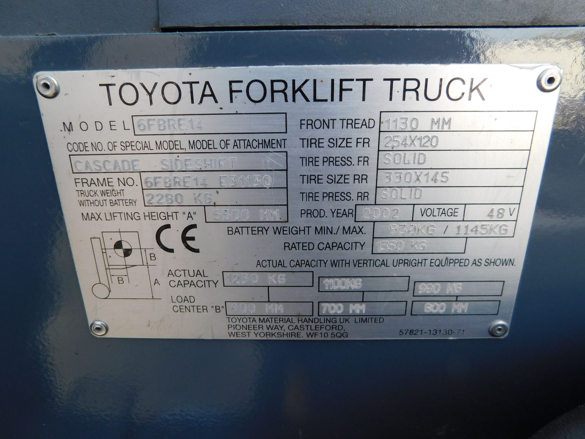 2002 Toyota 6FB RE14 Cascade Electric Sideshift Fork Lift Reach Truck, with Charger - Image 9 of 15