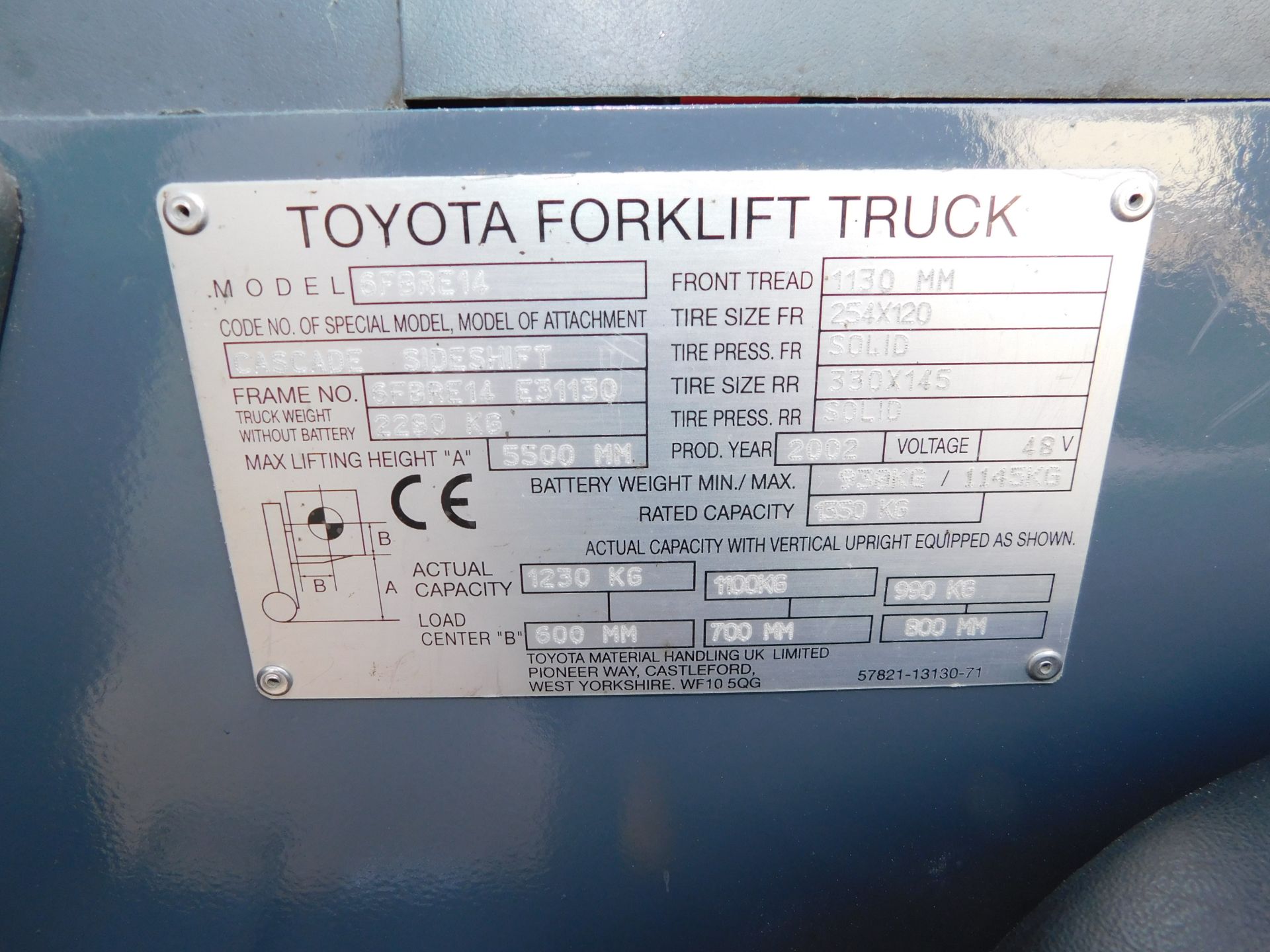 2002 Toyota 6FB RE14 Cascade Electric Sideshift Fork Lift Reach Truck, with Charger - Image 7 of 15
