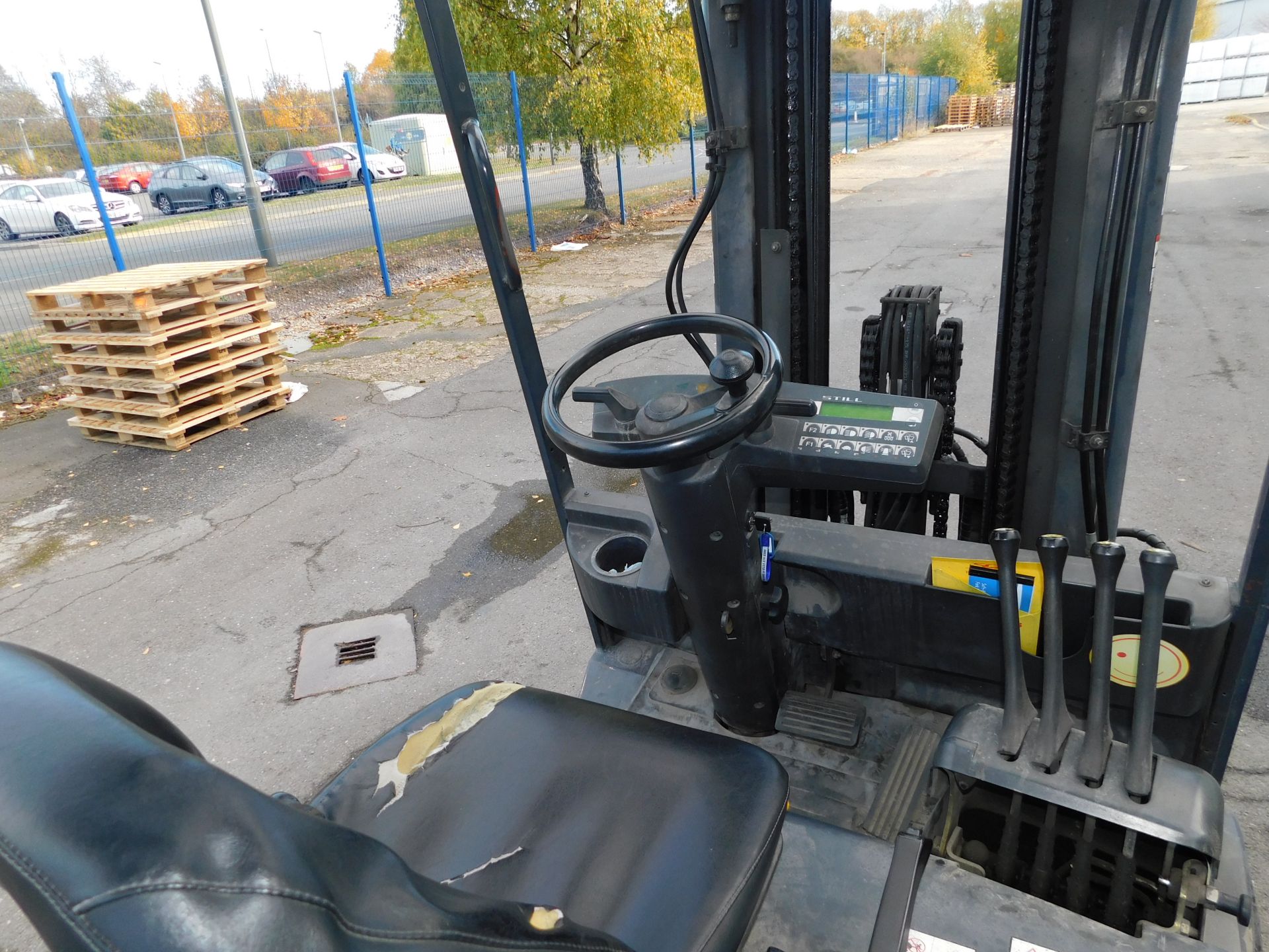 STILL R60-30 Electric Forklift Truck, Serial Number: 6025009705, 3000kg Capacity with Charger ( - Image 6 of 12