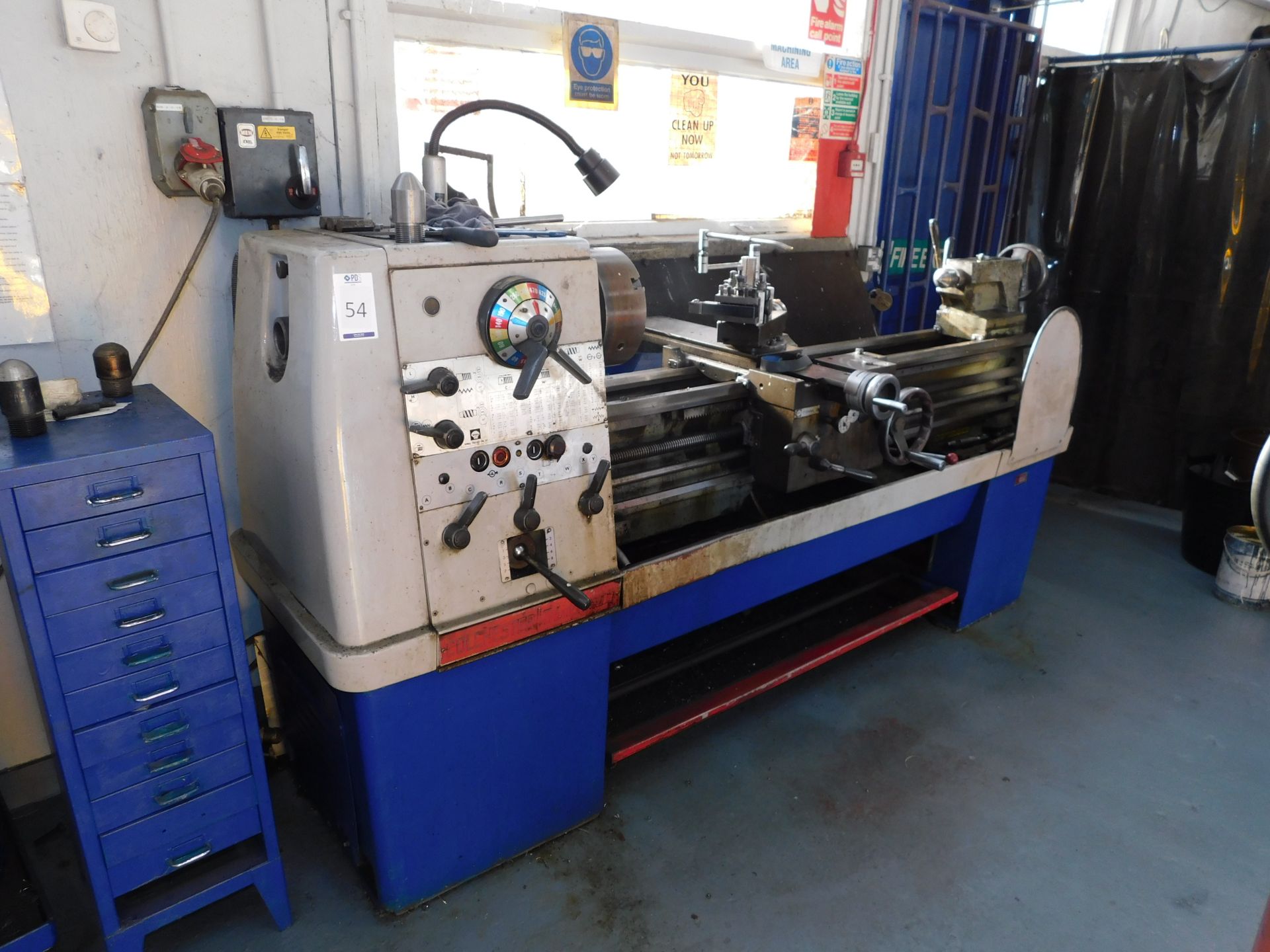 Colchester Triumph 2000 Gap Bed Lathe, Serial Number: 6/0004/06495, 48” between Centres