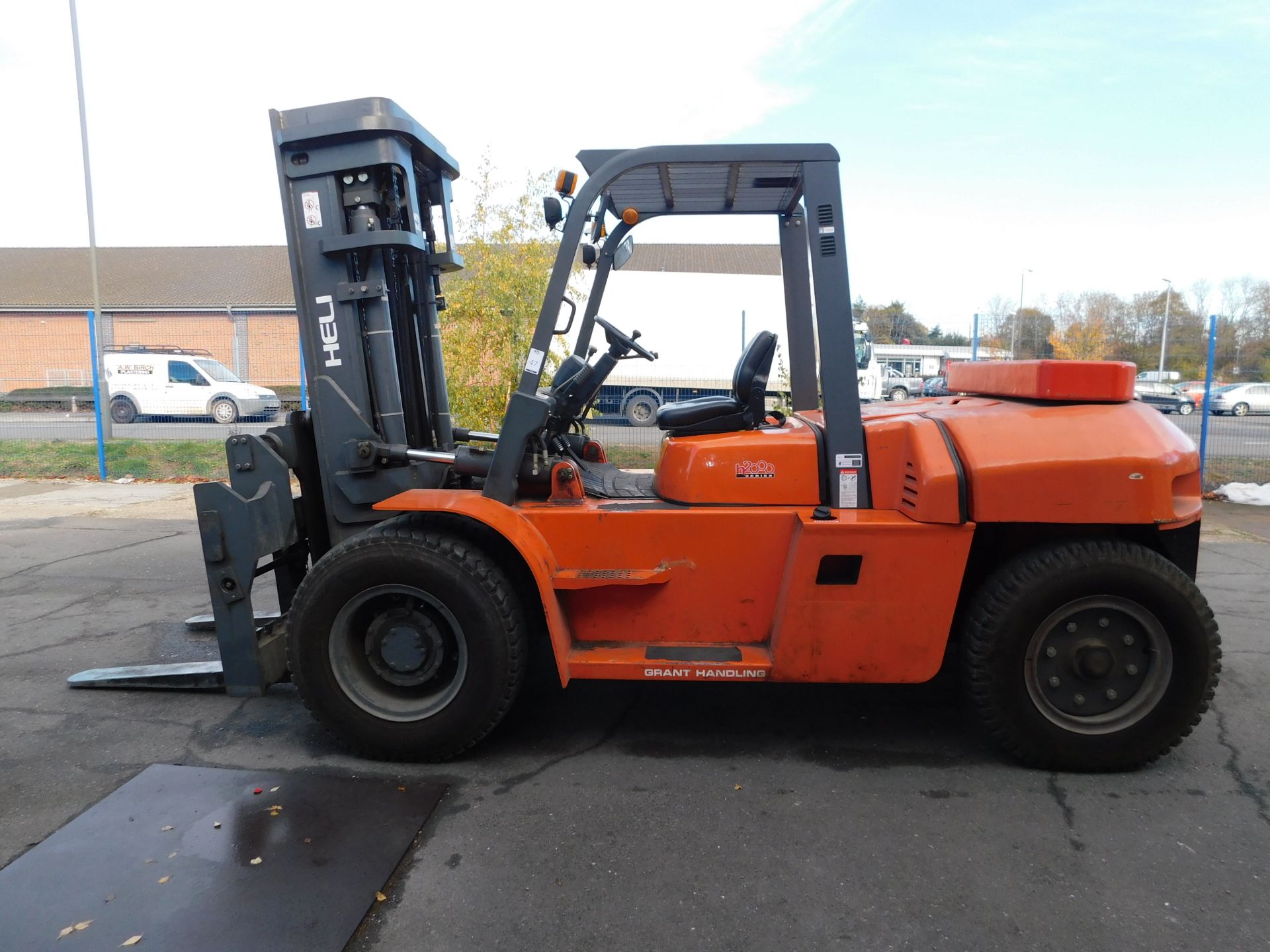 HELI HFD Diesel Forklift Truck, (2005), Lift Height 4350mm, Capacity 10,000kg, Serial Number: - Image 7 of 12