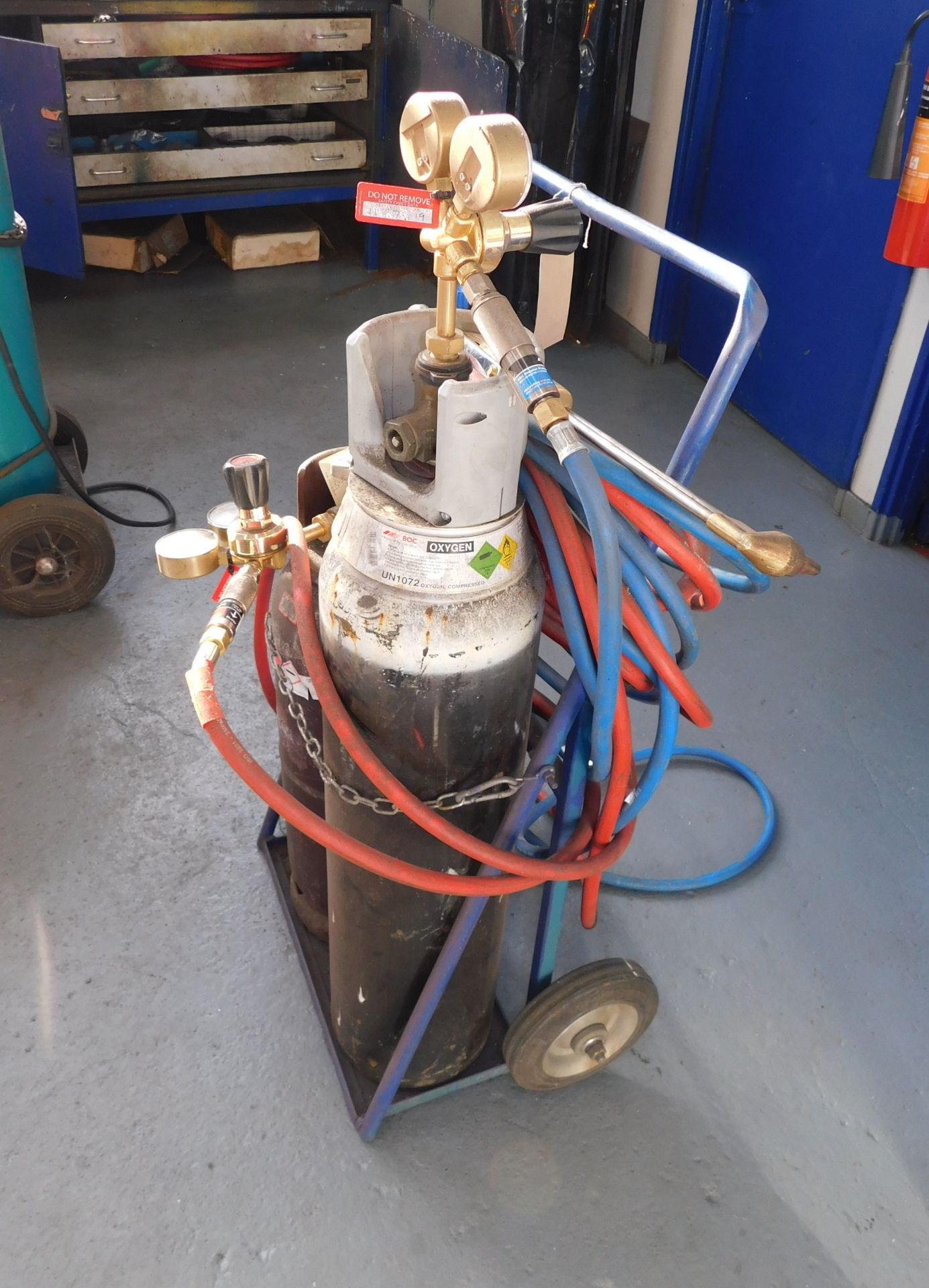 Oxy Acetylene Cutting Torch with Hoses, Gauges & Trolley - Image 3 of 3