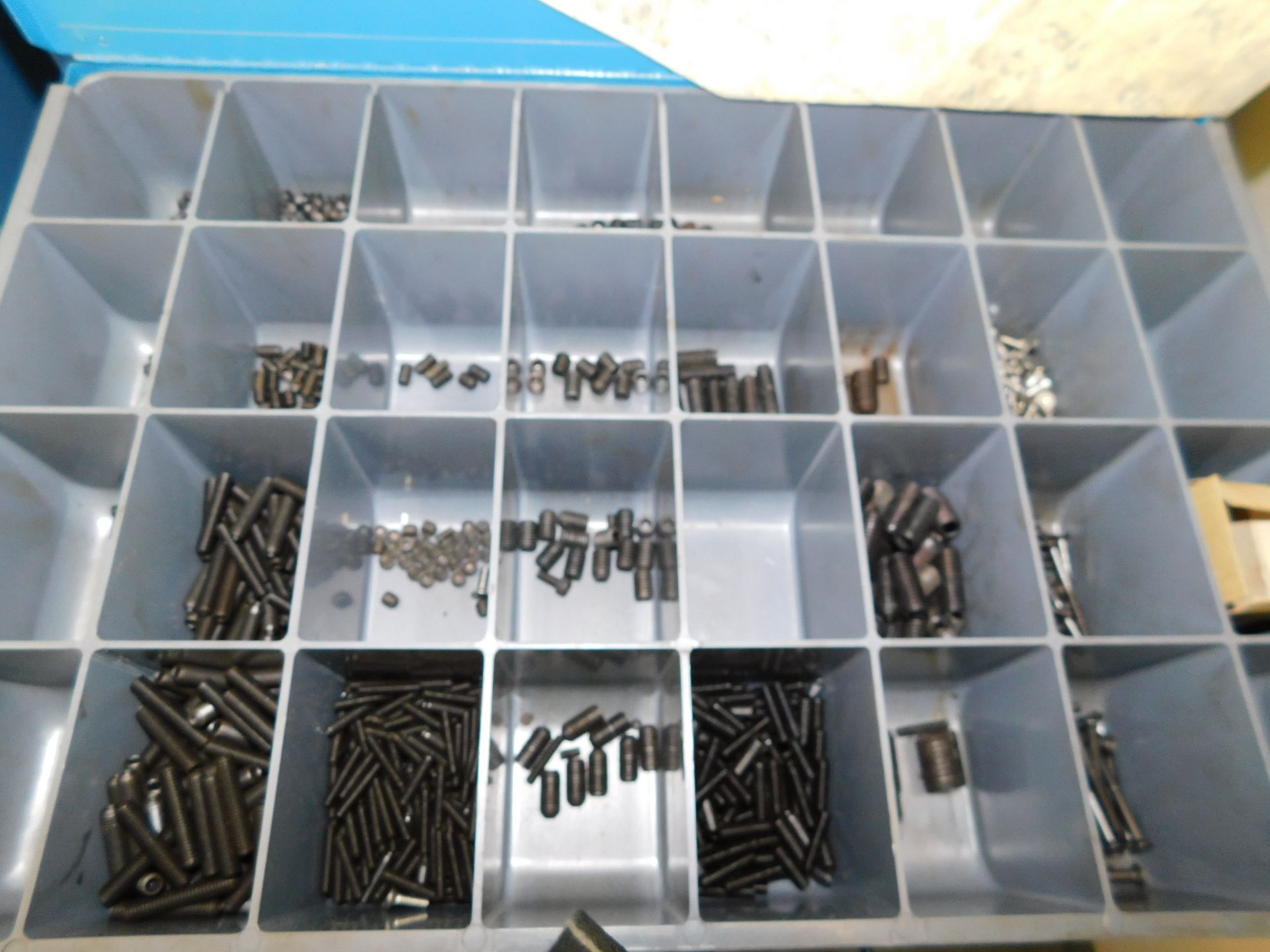 10 Drawer Steel Cabinet & Contents Mainly Nuts, Bolts & Fasteners - Image 6 of 7