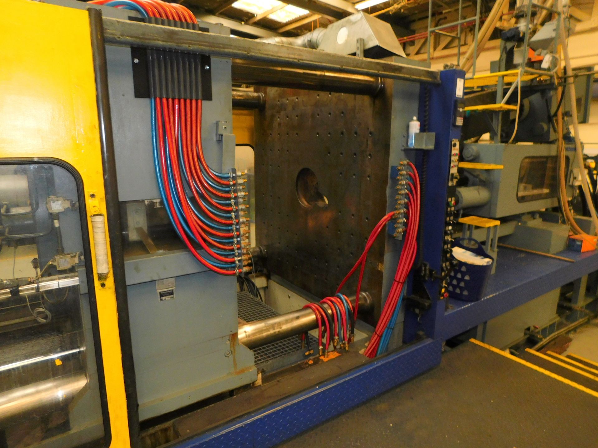 1989 Battenfeld BN-T105000-5000/128000, Injection Moulding Machine, Serial Number: 45783.S.11.89, - Image 2 of 8