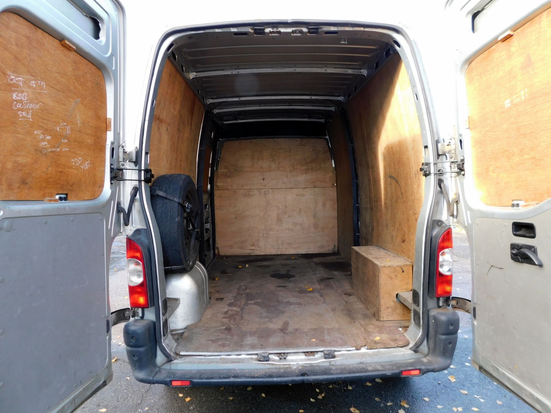 Renault Master Dci 100 High Roof Panel Van, Regist - Image 9 of 11