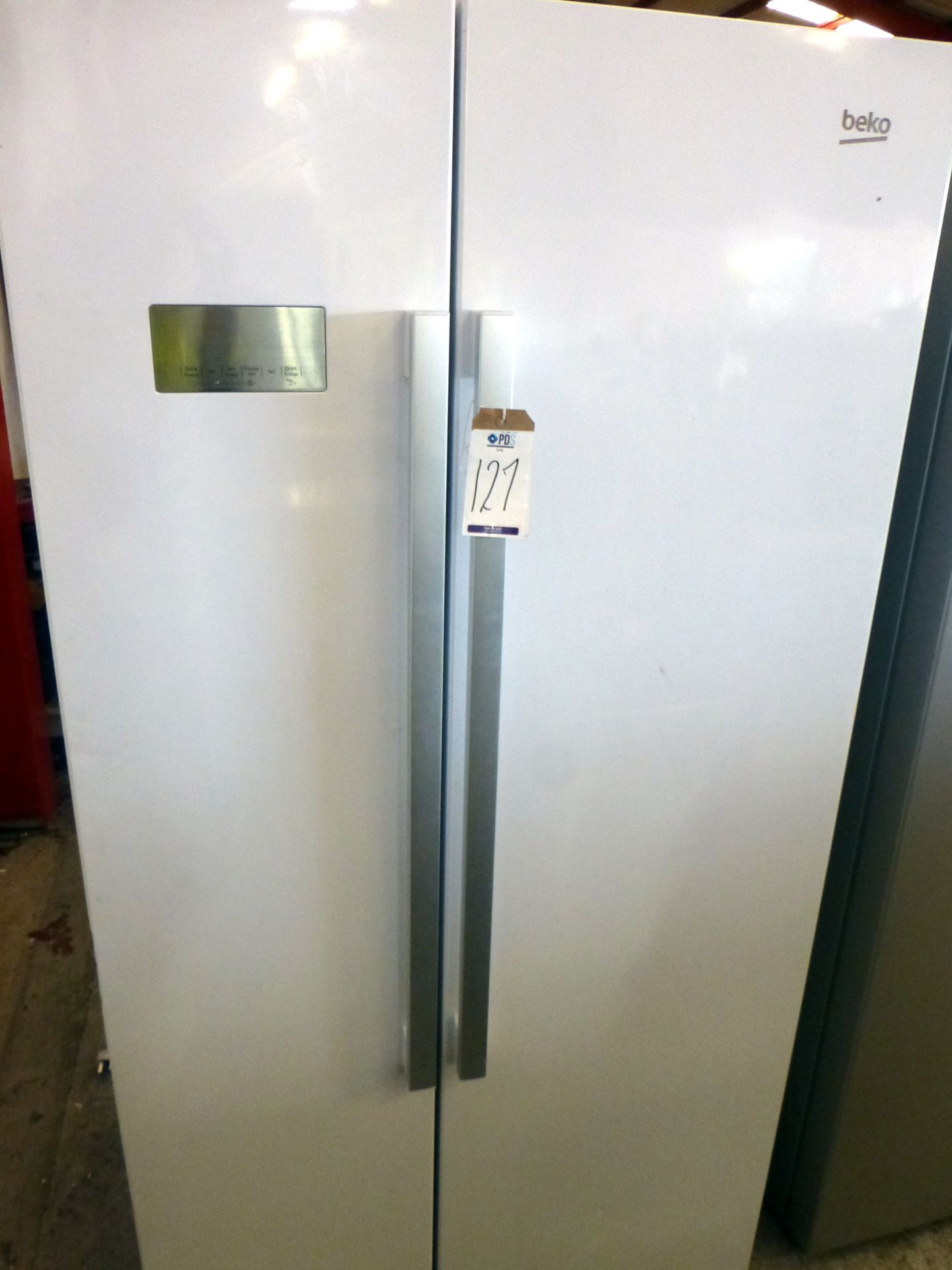 Beko Neofrost White Finish Fridge/Freezer 90cm x 69cm x 178cm Overall Dimensions (Located 82 Rolfe