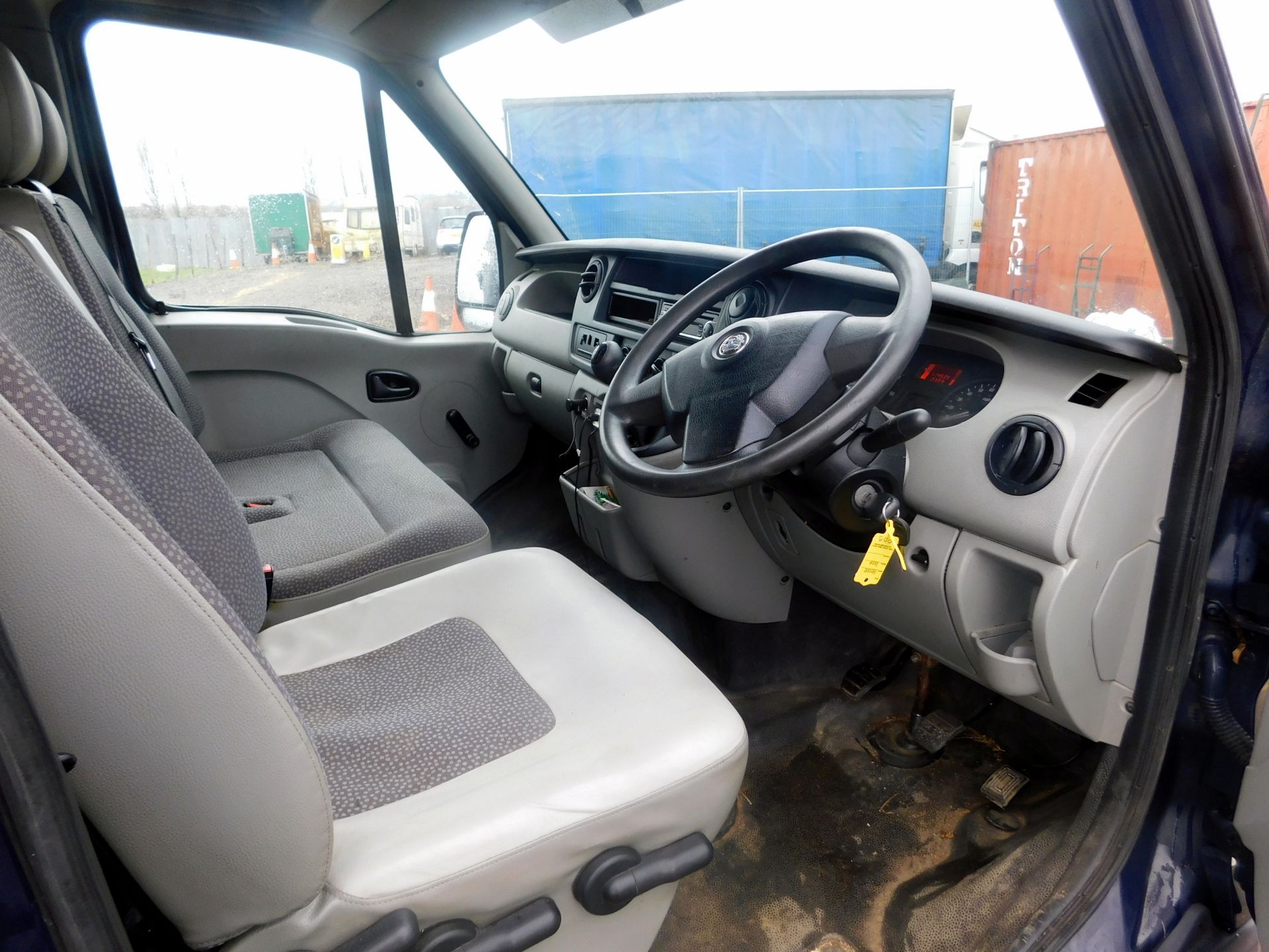 Vauxhall Movano Based Horsebox, Registration Number FN08POU, LWB DIESEL 3500 2.5CDTI 146ps High Roof - Image 7 of 13