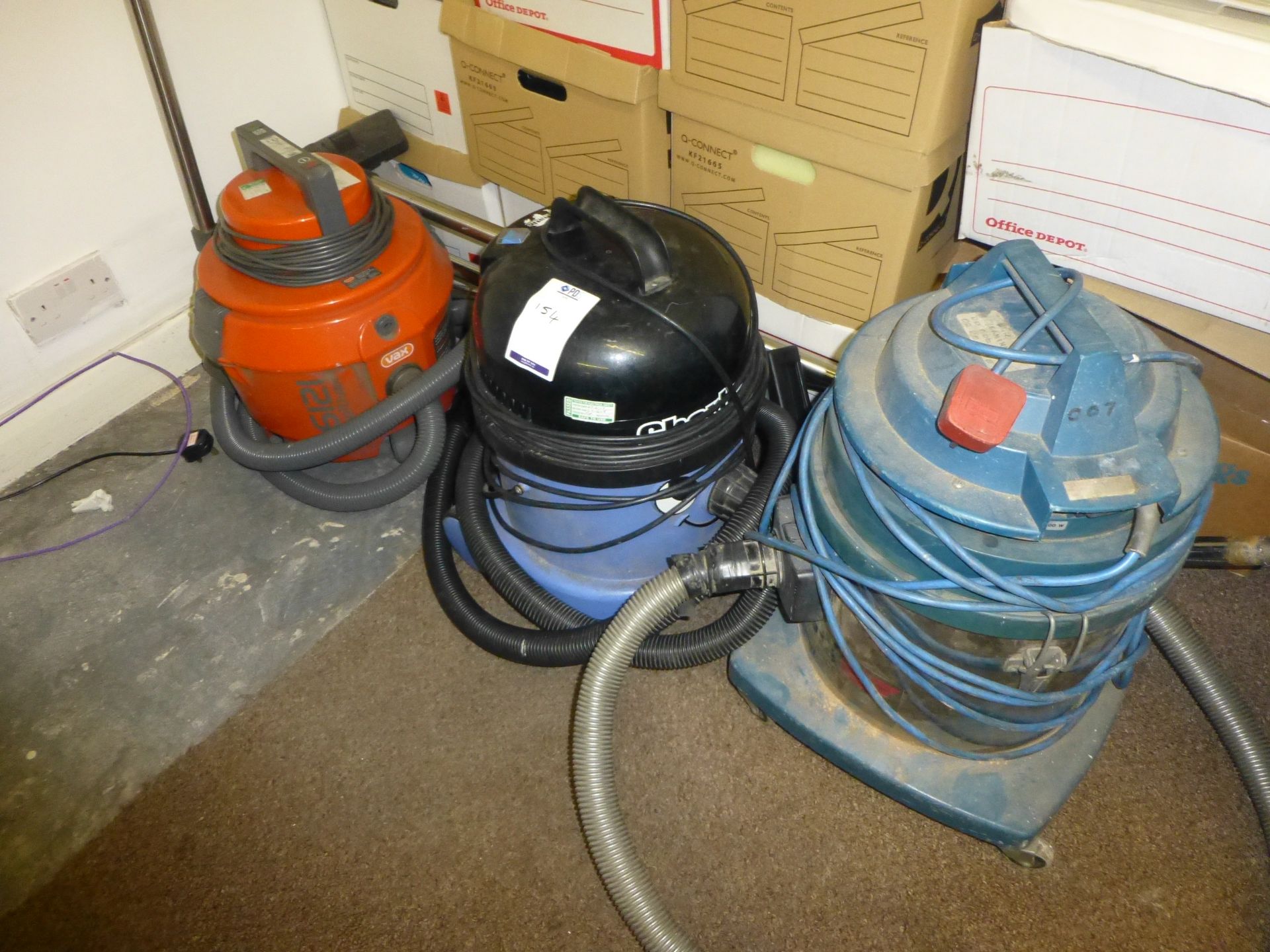 3 Assorted Tub Vacuum Cleaners (Located 82 Rolfe Street, Smethwick, B66 2AX)