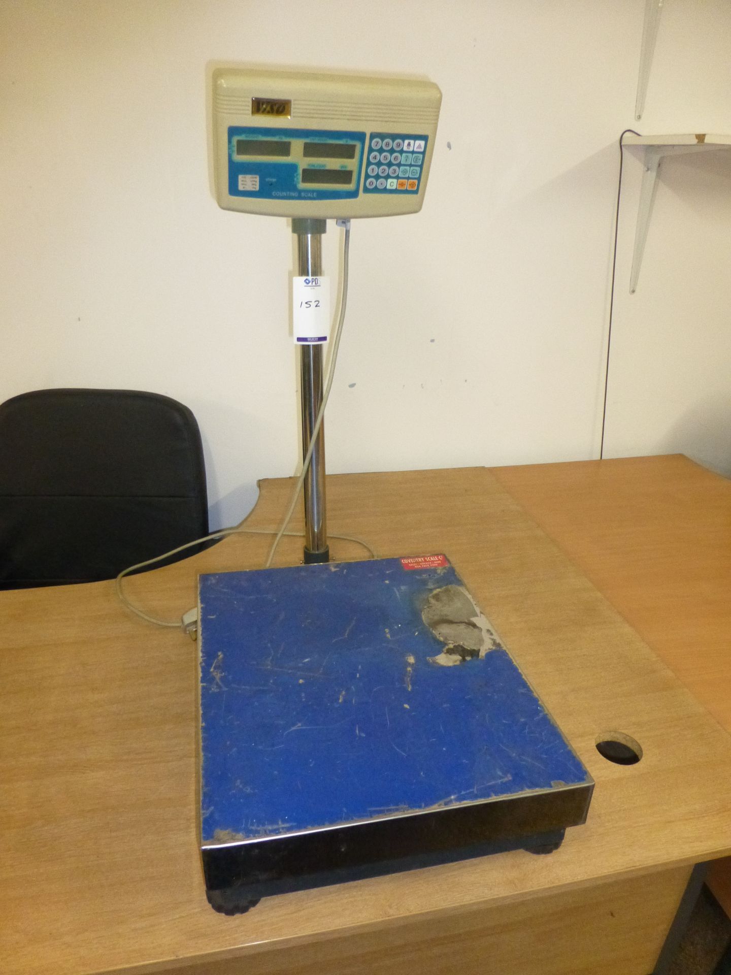 VISO 120Kg Benchtop Counting Platform Scale (Located At Rolf Street Smethwick)