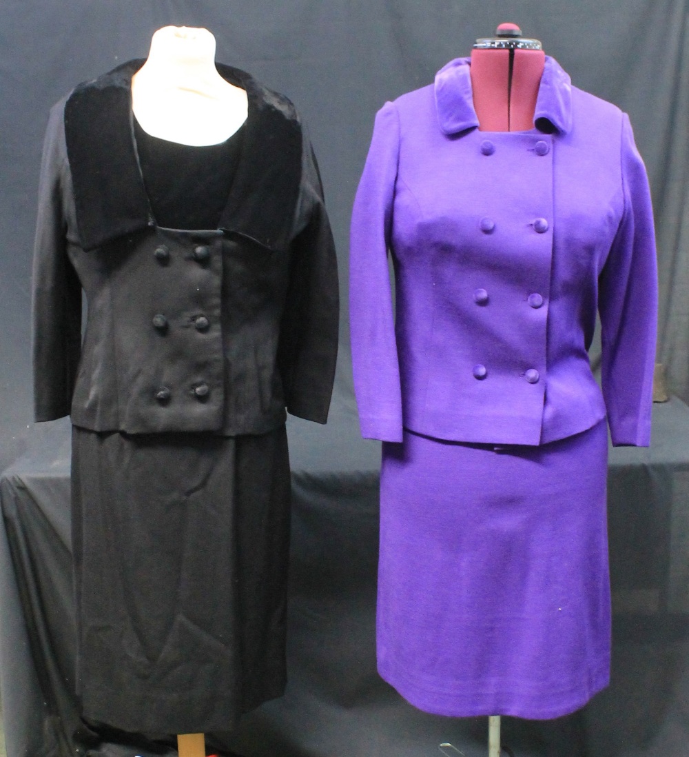 Collection of 60's - 70's vintage clothing to include: Elanjay model black empire line dress with - Image 2 of 8
