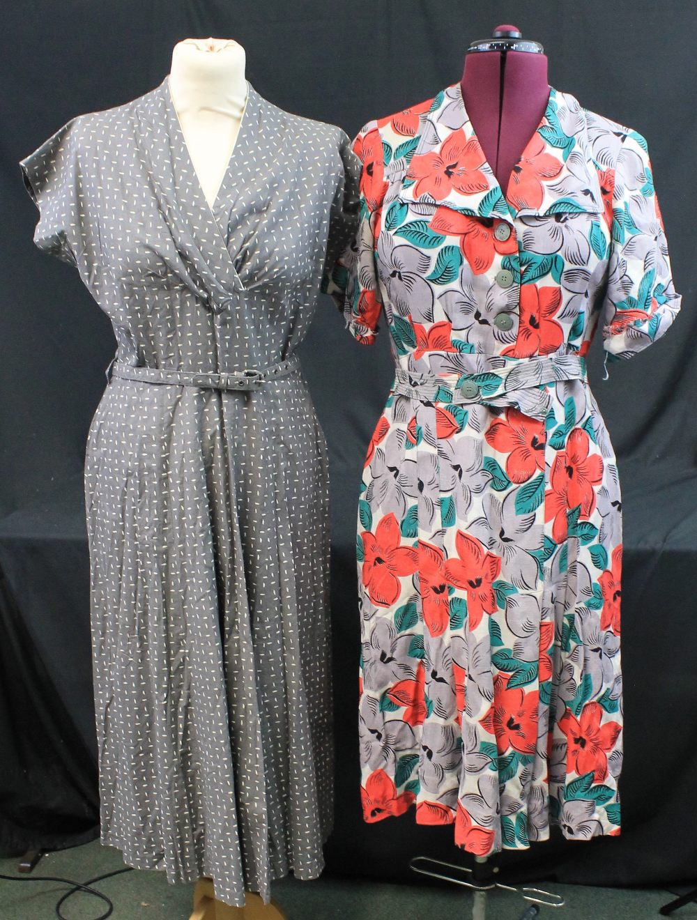 Collection of vintage dresses (40's-60's), to include: dark brown check empire line dress, - Image 2 of 5