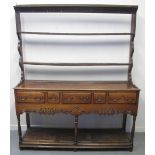 LATE 18TH/EARLY 19TH CENTURY OAK SWANSEA VALLEY POT BOARD DRESSER, having open two shelf,