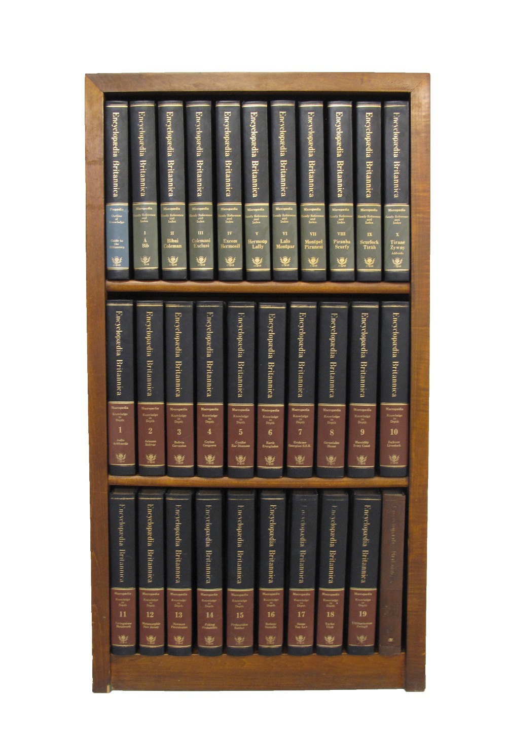 A three shelf bookcase containing 31 volumes of Encyclopaedia Britannica, 15th Edition, leather - Image 3 of 6