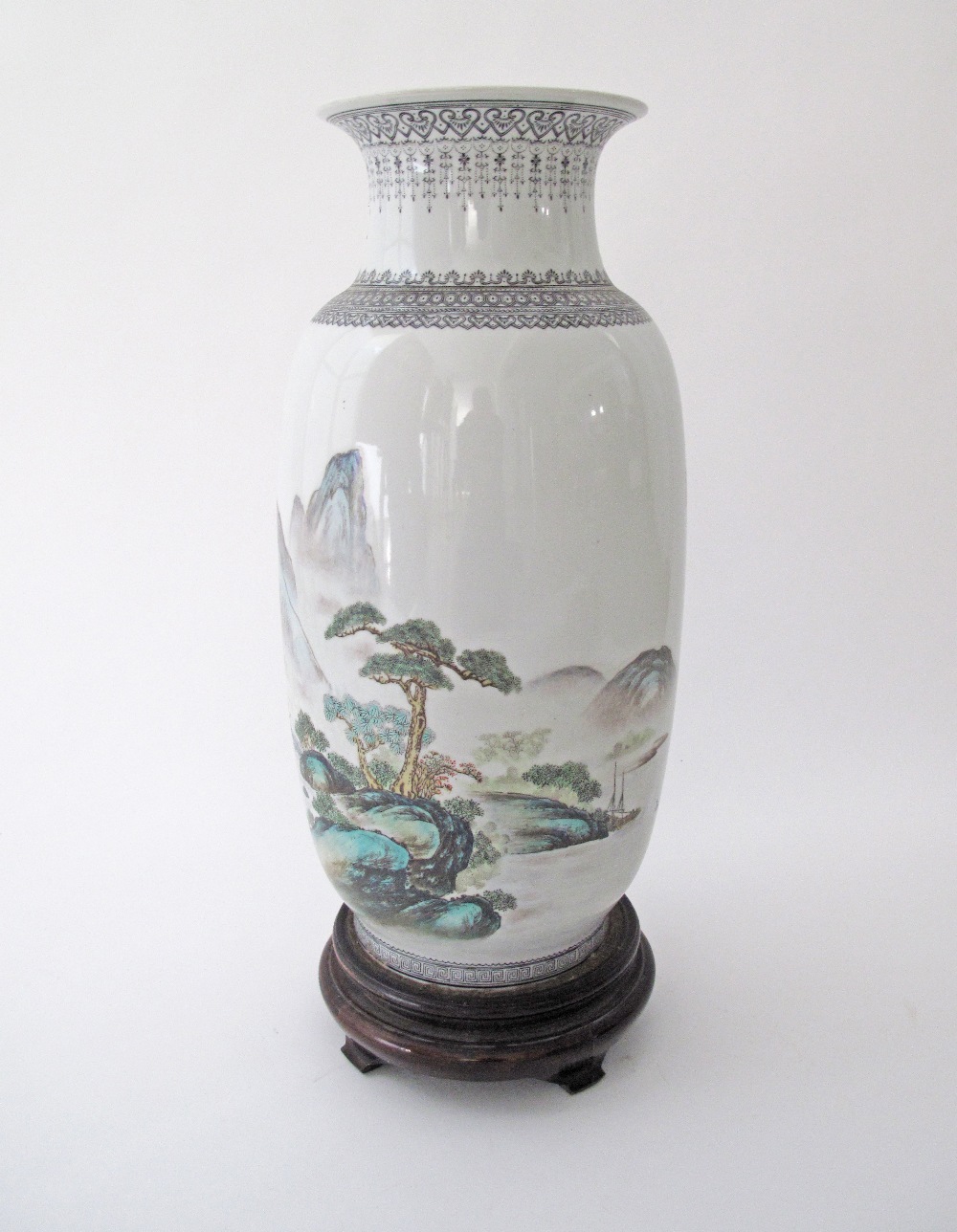 A large Chinese famille verte porcelain vase, Republic period, early 20th century of gently tapering - Image 3 of 12
