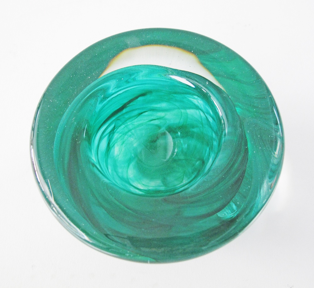 Kosta Boda - A cloudy green patern in thick heavy glass bowl “Atoll hurricane ” design Anna - Image 4 of 4