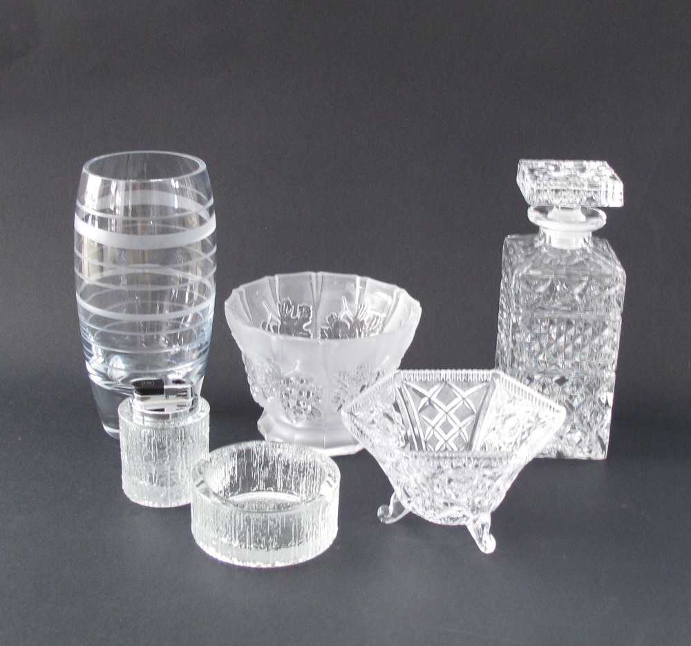 A collection of crystal items comprising a crystal decanter with stopper H22cm, two bowls, a vase,