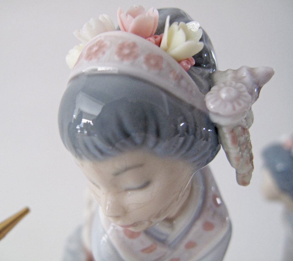 Three Lladro porcelain figurines, DAISA 1984, by Salvador Debon depicting Geishas in mint condition. - Image 12 of 12