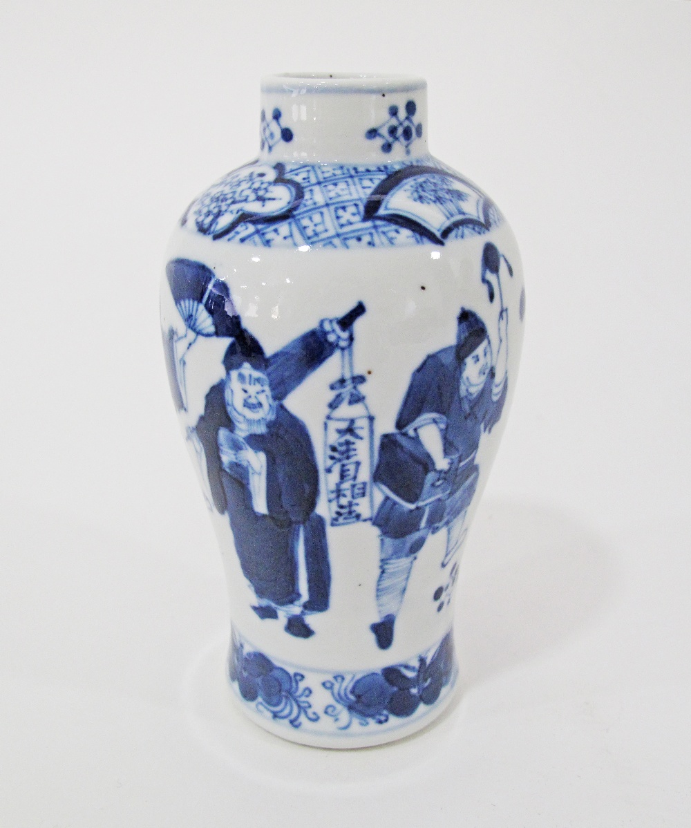 A good Chinese blue and white porcelain vase with figures.