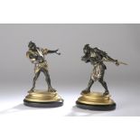 Émile GUILLEMIN (1841-1907). Les deux samouraï. Paire de sujets en bronze à deux [...]
