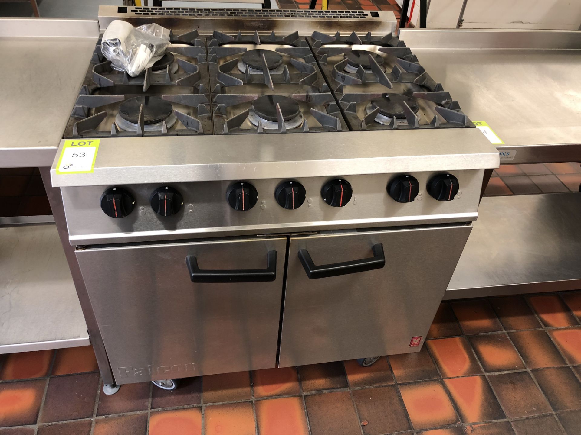 Falcon stainless steel gas fired 6-ring double Oven (located in Kitchen)