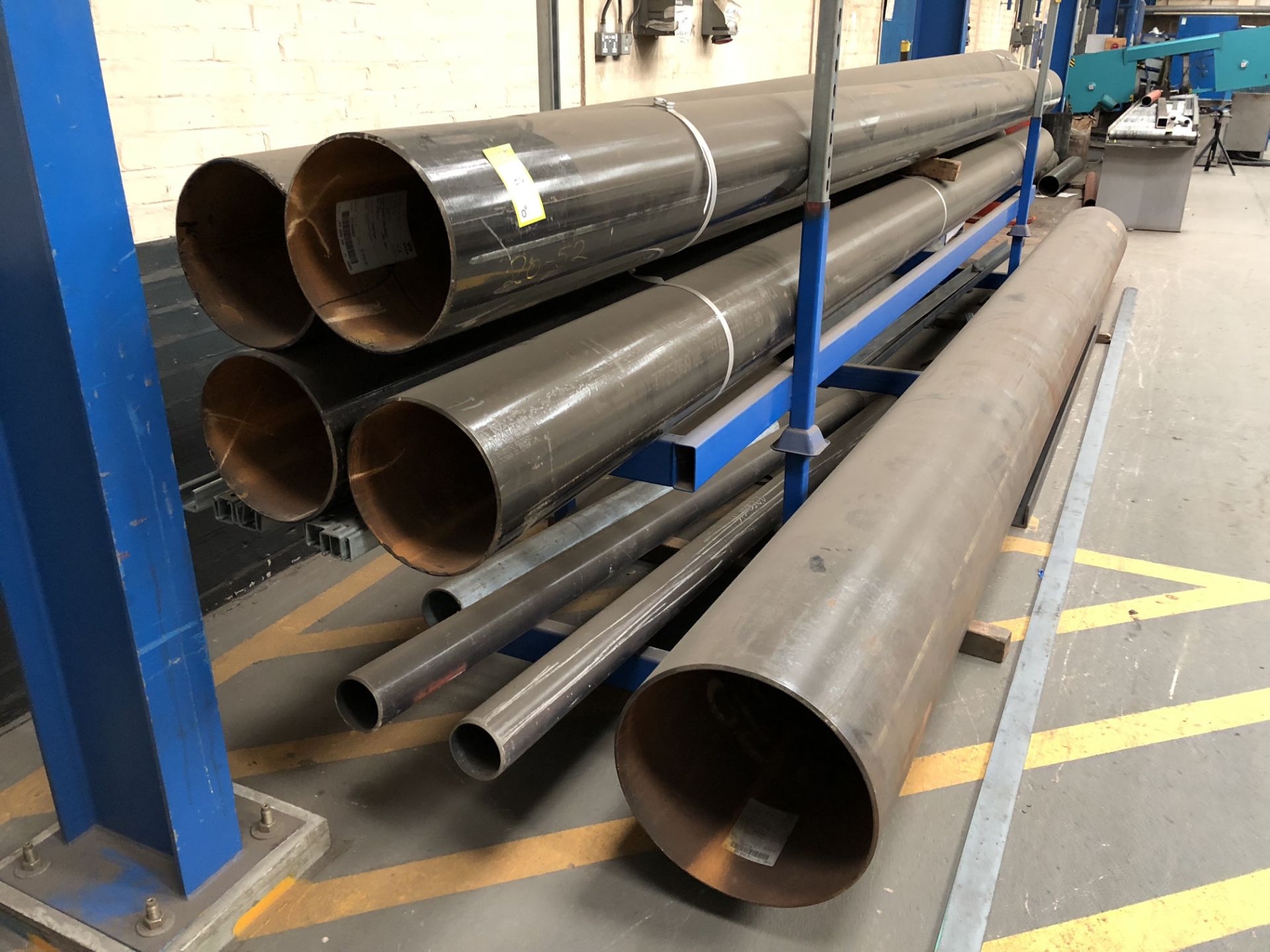 Quantity Steel Pipe, to stillage (located in Bay 3b) - Image 2 of 2