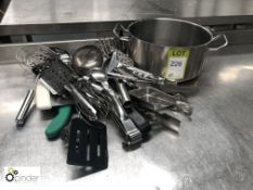 Quantity Cooking Utensils and Casserole Pot