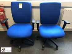 2 upholstered operators swivel Armchairs, blue (located in Suite 4, first floor)