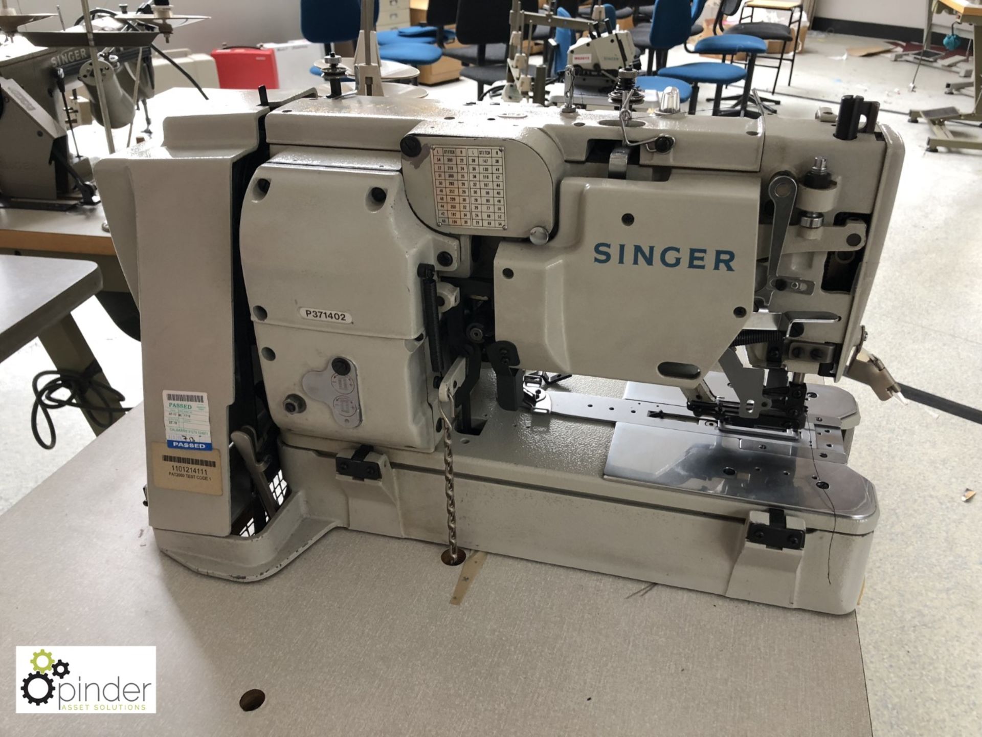 Singer 371 Buttonhole Sewing Machine, 240volts (located in W610, level 6)