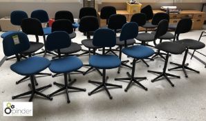 21 various Machinist Chairs (located in W610, level 6)
