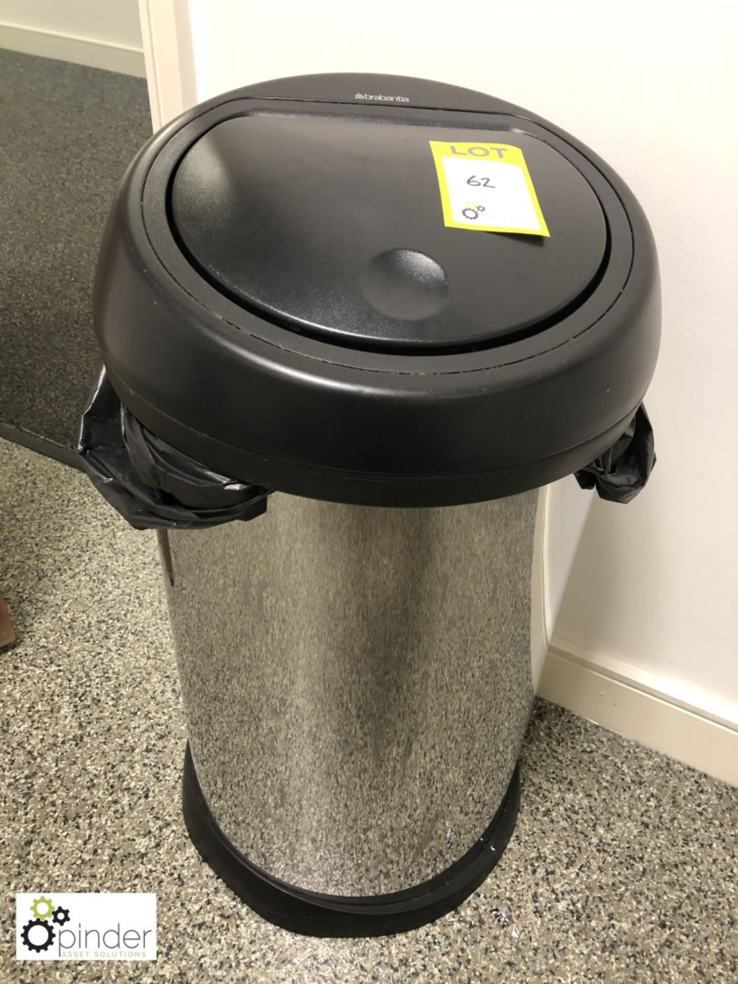 Brabantia Waste Bin (located in Kitchen, first floor, building 1)